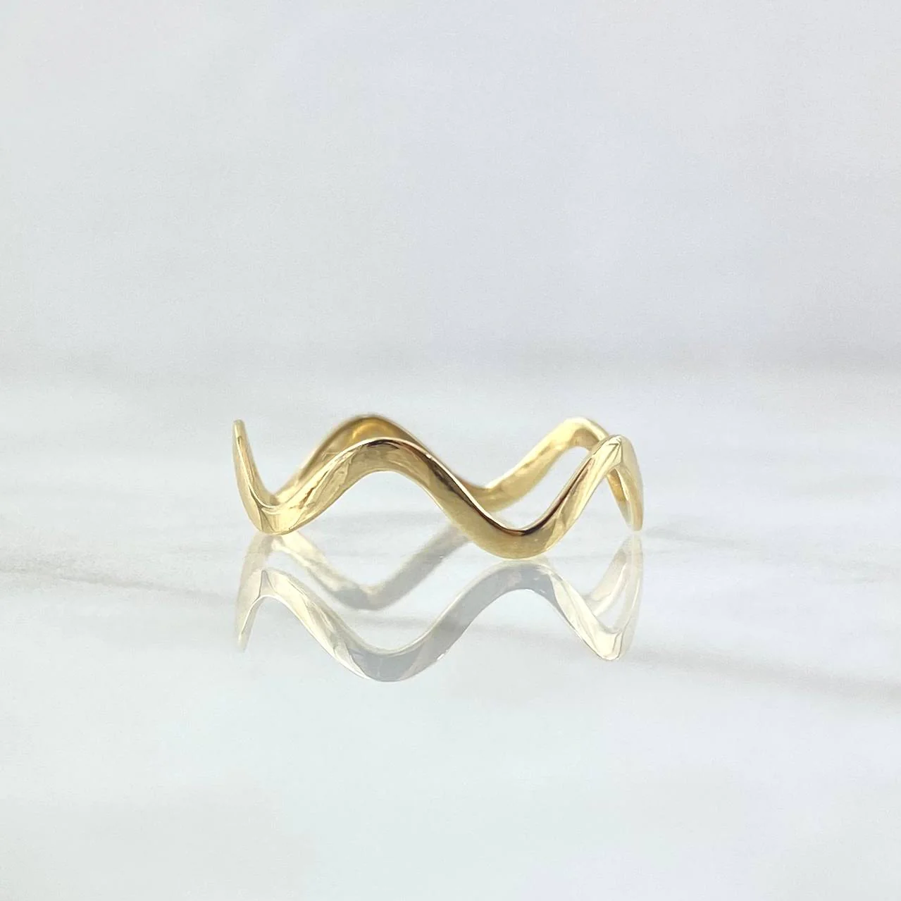 Anillo Zig-Zag 0.85 g / T6 1/4 Oro Amarillo 18K