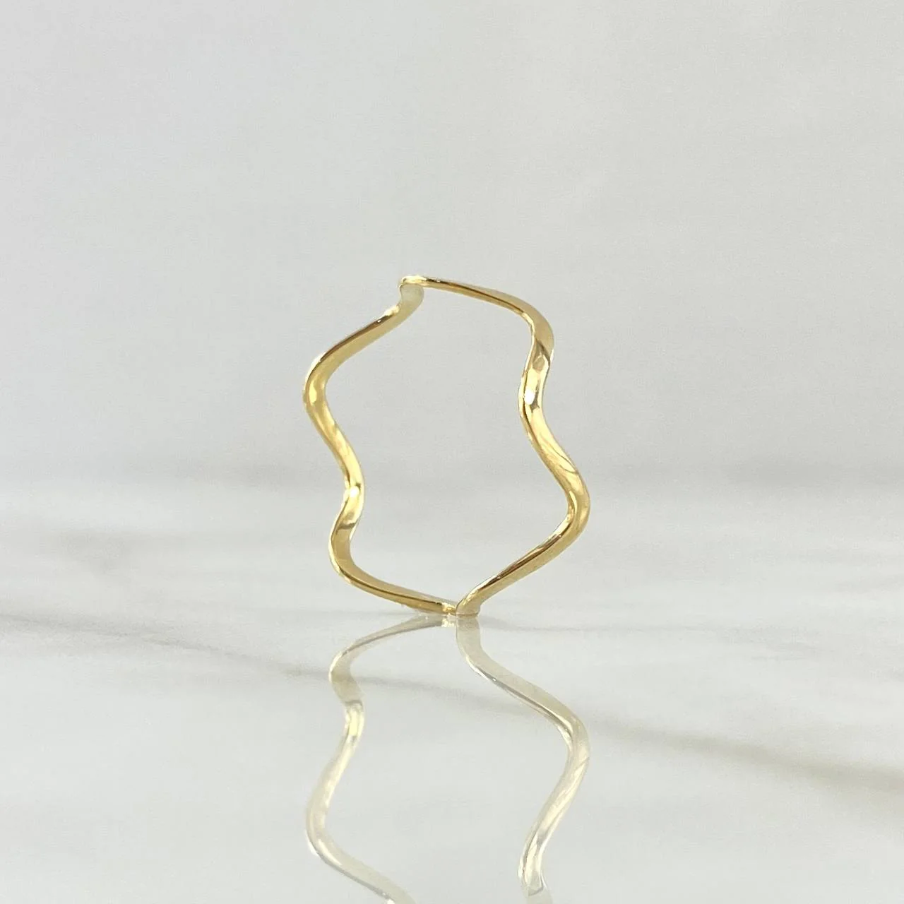 Anillo Zig-Zag 0.85 g / T6 1/4 Oro Amarillo 18K - Image 3