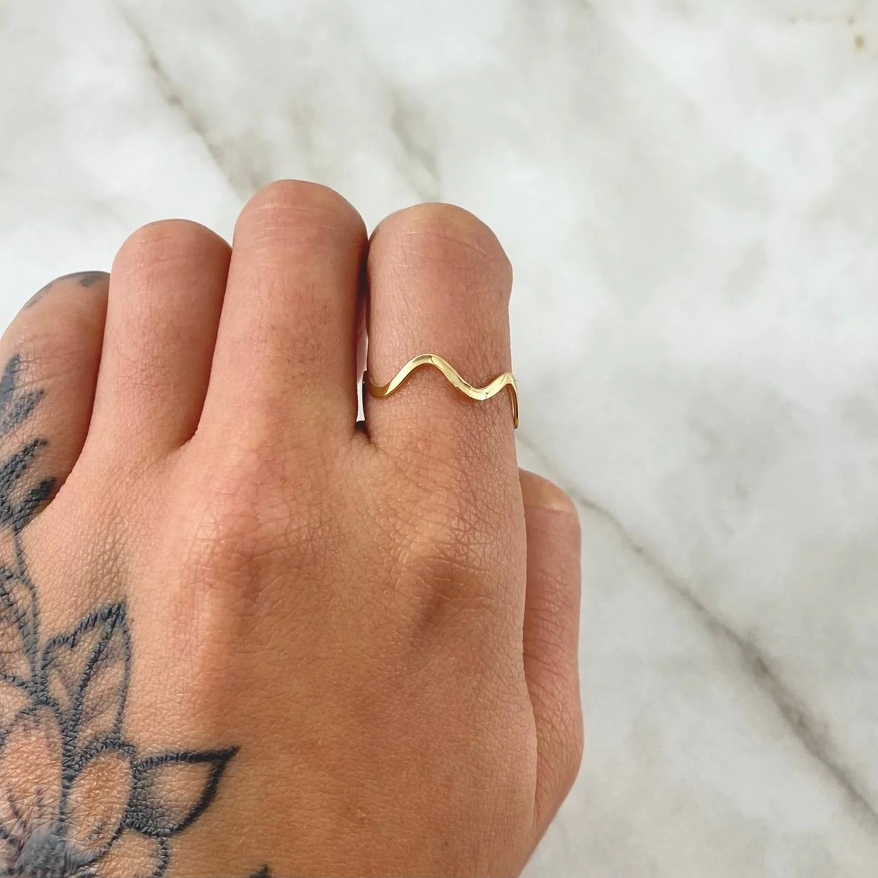 Anillo Zig-Zag 0.85 g / T7 3/4 Oro Amarillo 18K - Image 4