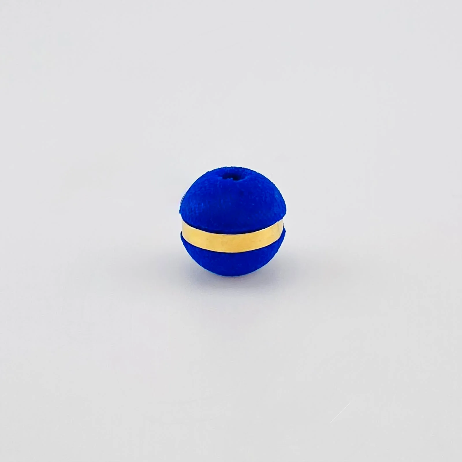 Bola Neoro Azul 1 Raya 0.06gr / 6mm Oro Amarillo 18K