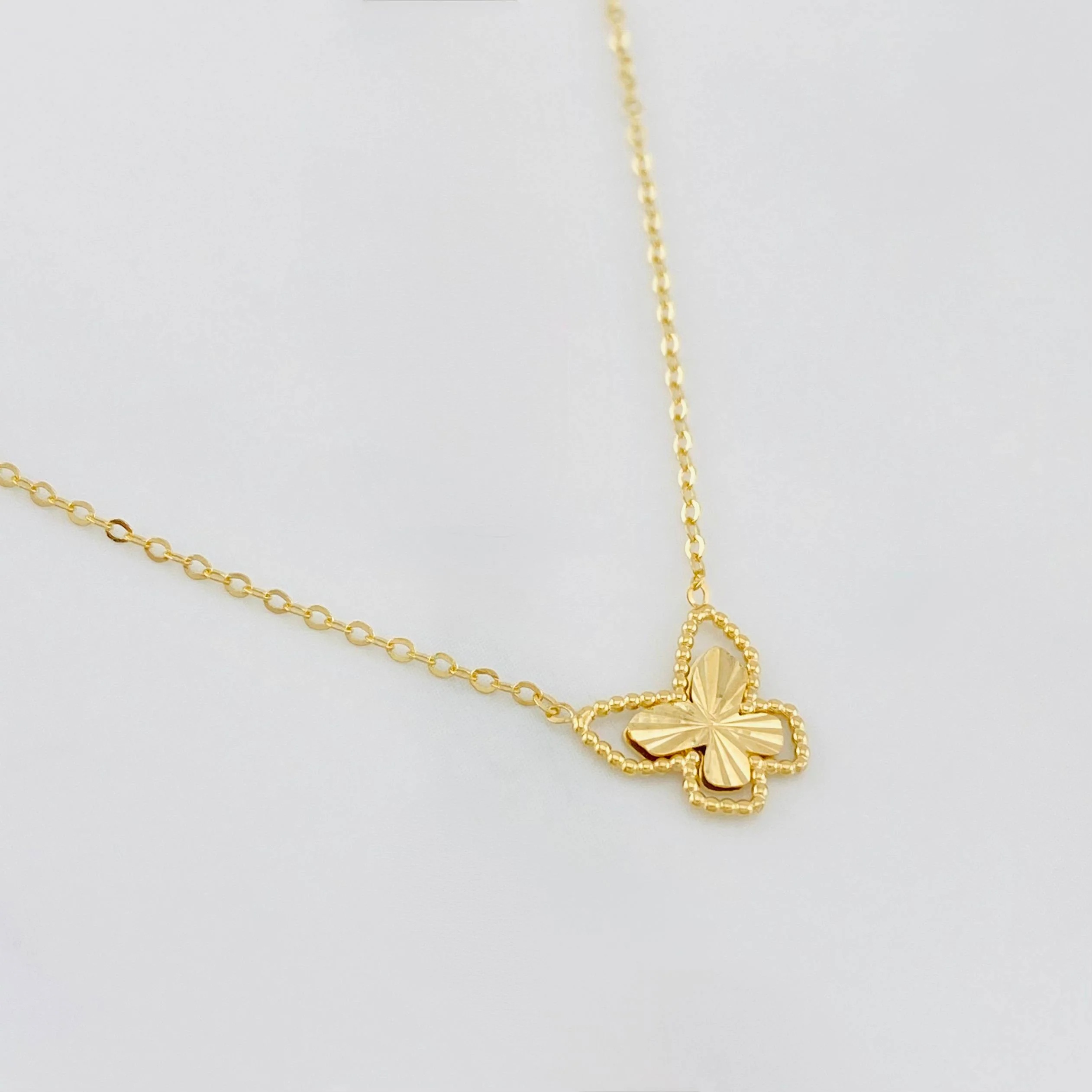 Cadena Aro seguido mariposa 1.4g / 44.5cm-42.5cm / 1mm Oro Amarillo 18K