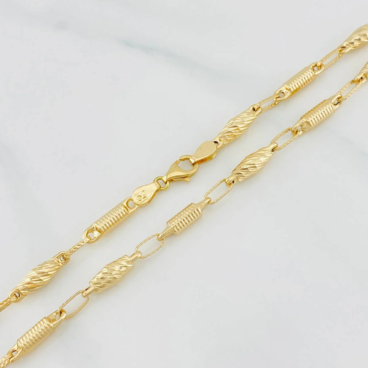 Cadena Barril 11.6g / 61cm / 4.23mm Oro Amarillo 18K - Image 3