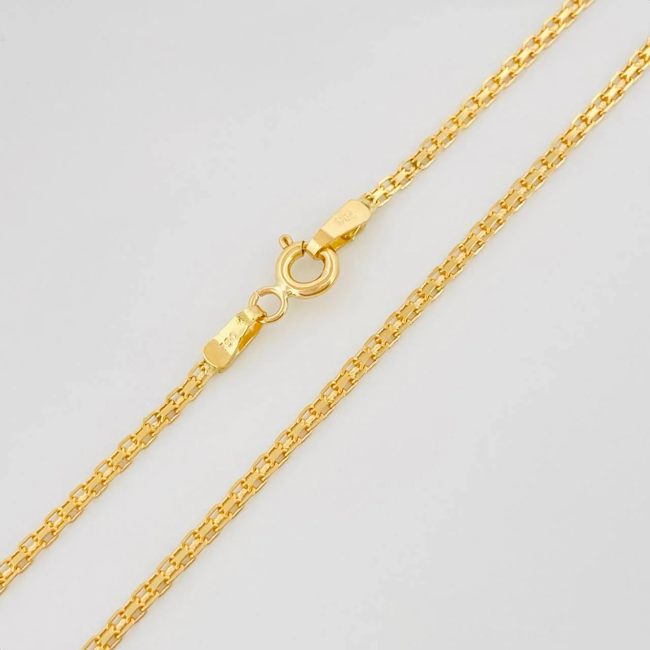 Cadena China 2.1 g / 45.03 cm / 1.6 mm Oro Amarillo 18K - Image 3