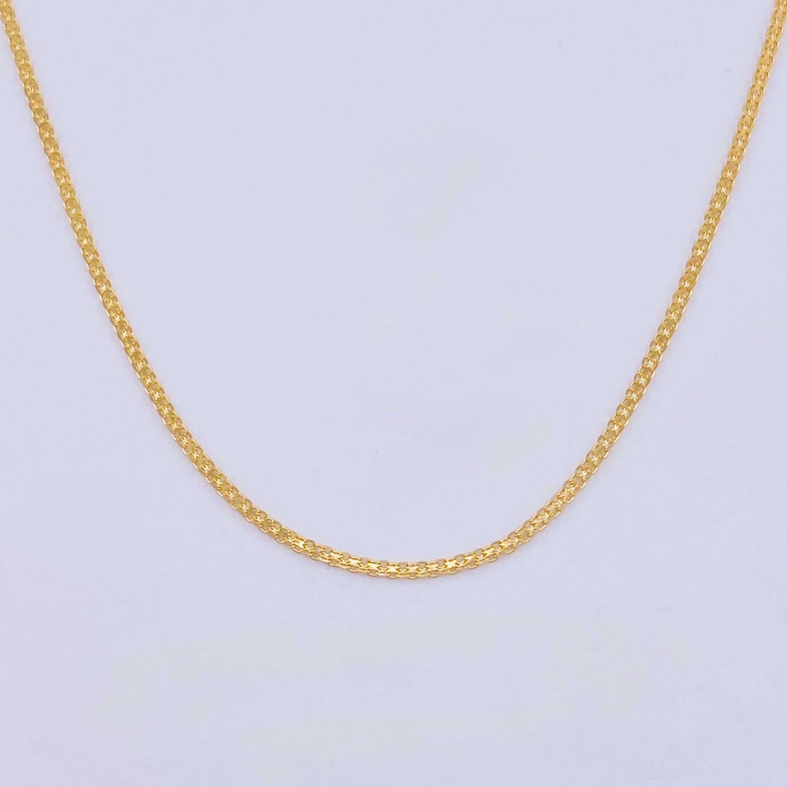 Cadena China 2.25 g / 45.5 cm / 1.5 mm Oro Amarillo 18K