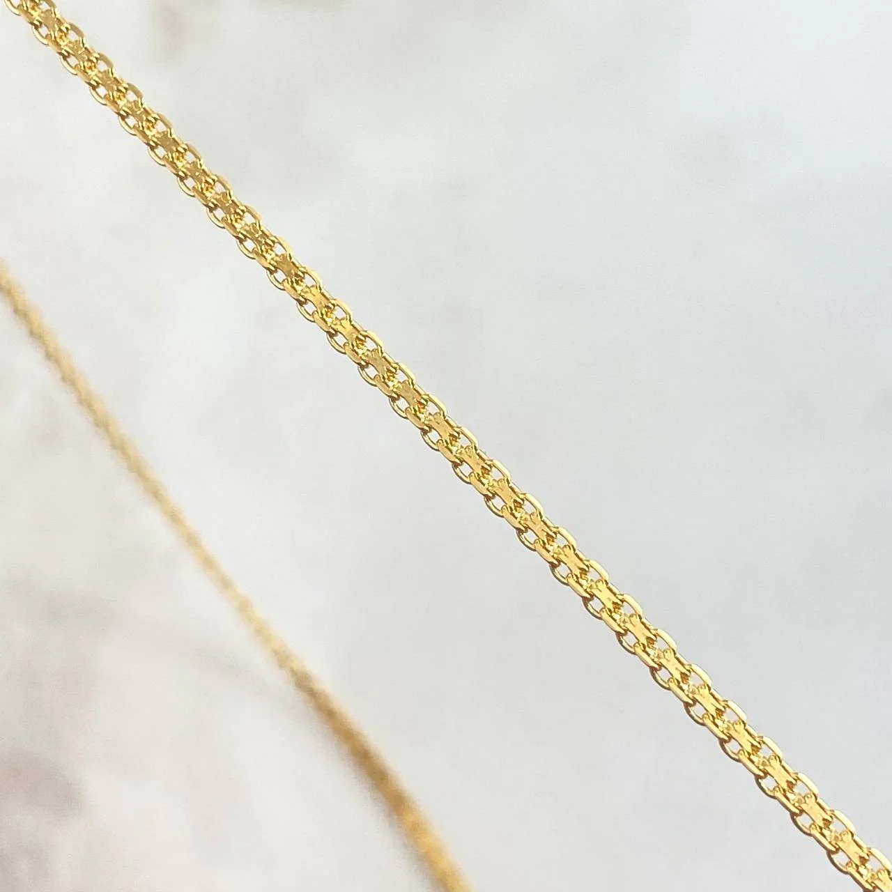 Cadena China 2.55g / 50.4cm / 1.5mm Oro Amarillo 18K - Image 2