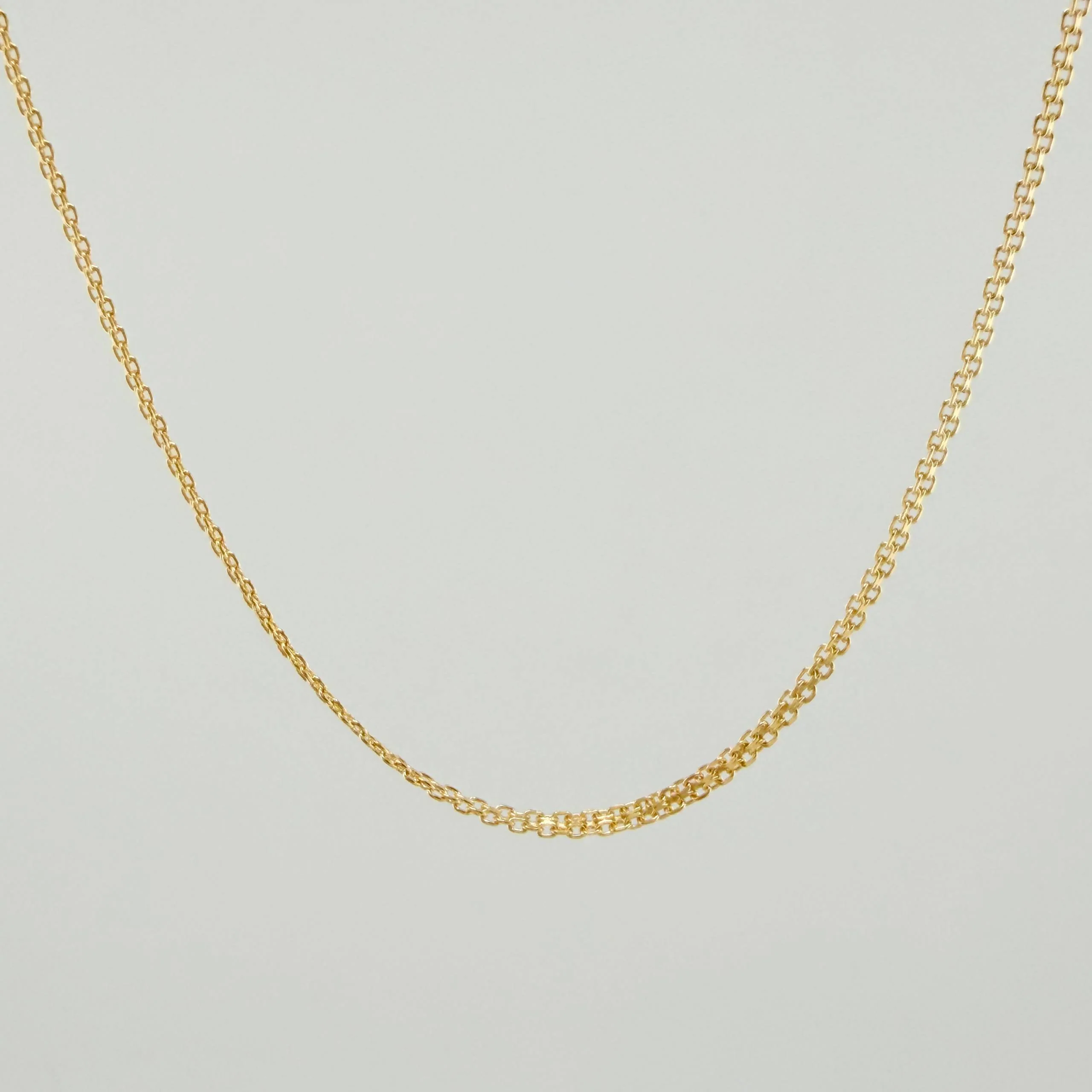 Cadena China 2.7gr / 50cm / 1.5mm Oro Amarillo +1 18K