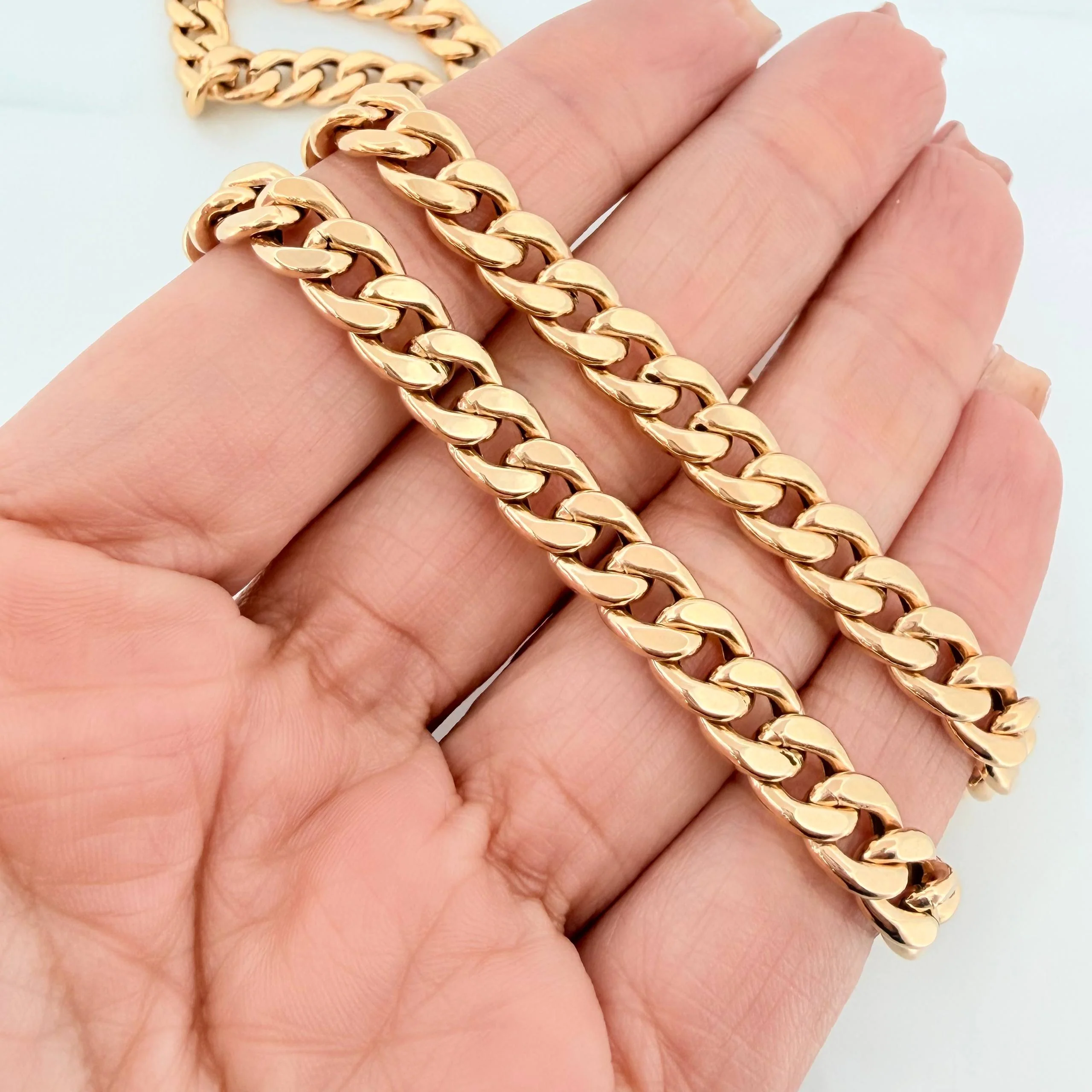 Cadena Cubana 14.25 g / 60.5 cm / 7.2 mm Oro Amarillo 18K - Image 4