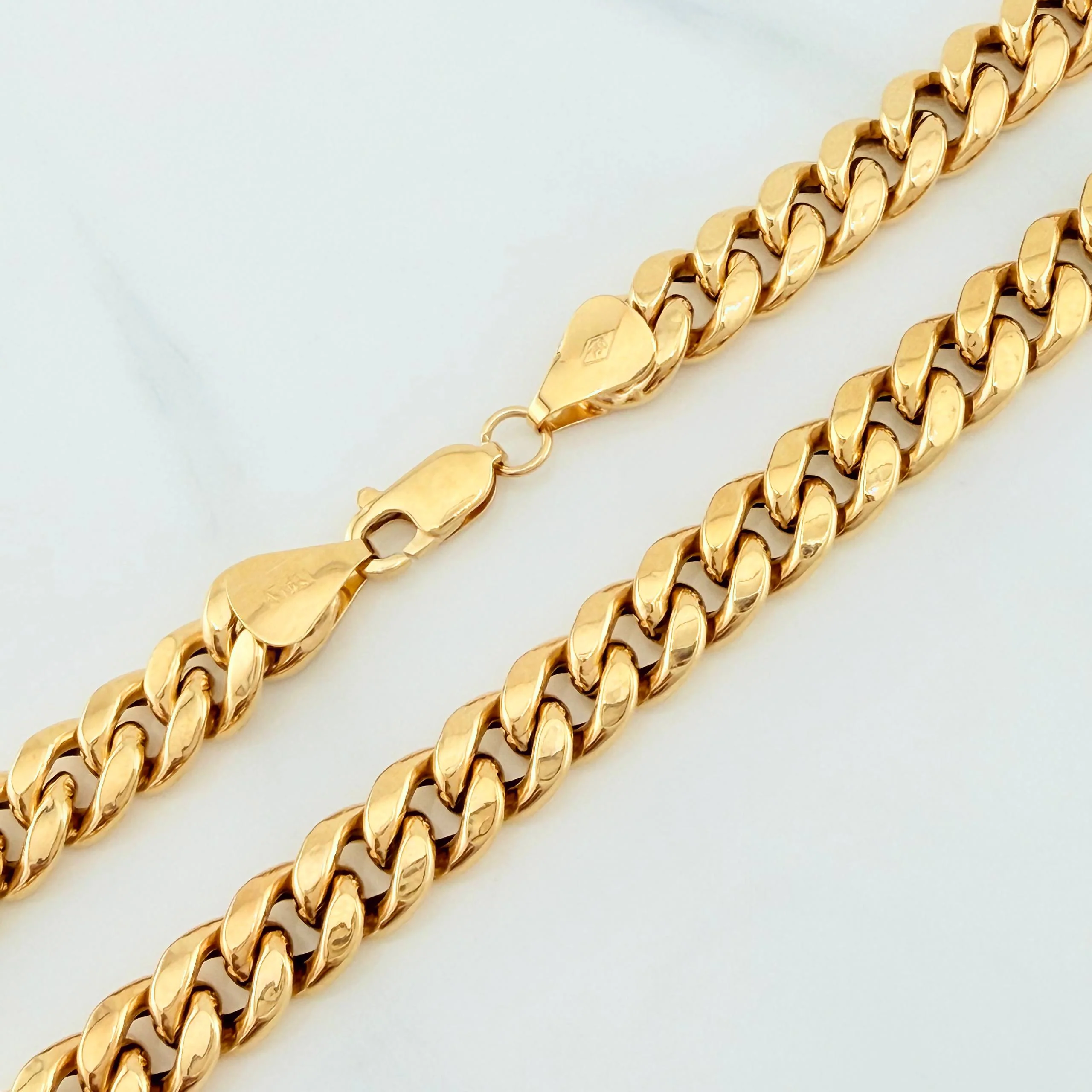 Cadena Cubana 17.15 g / 60.4 cm / 7.45 mm Oro Amarillo 18K - Image 3