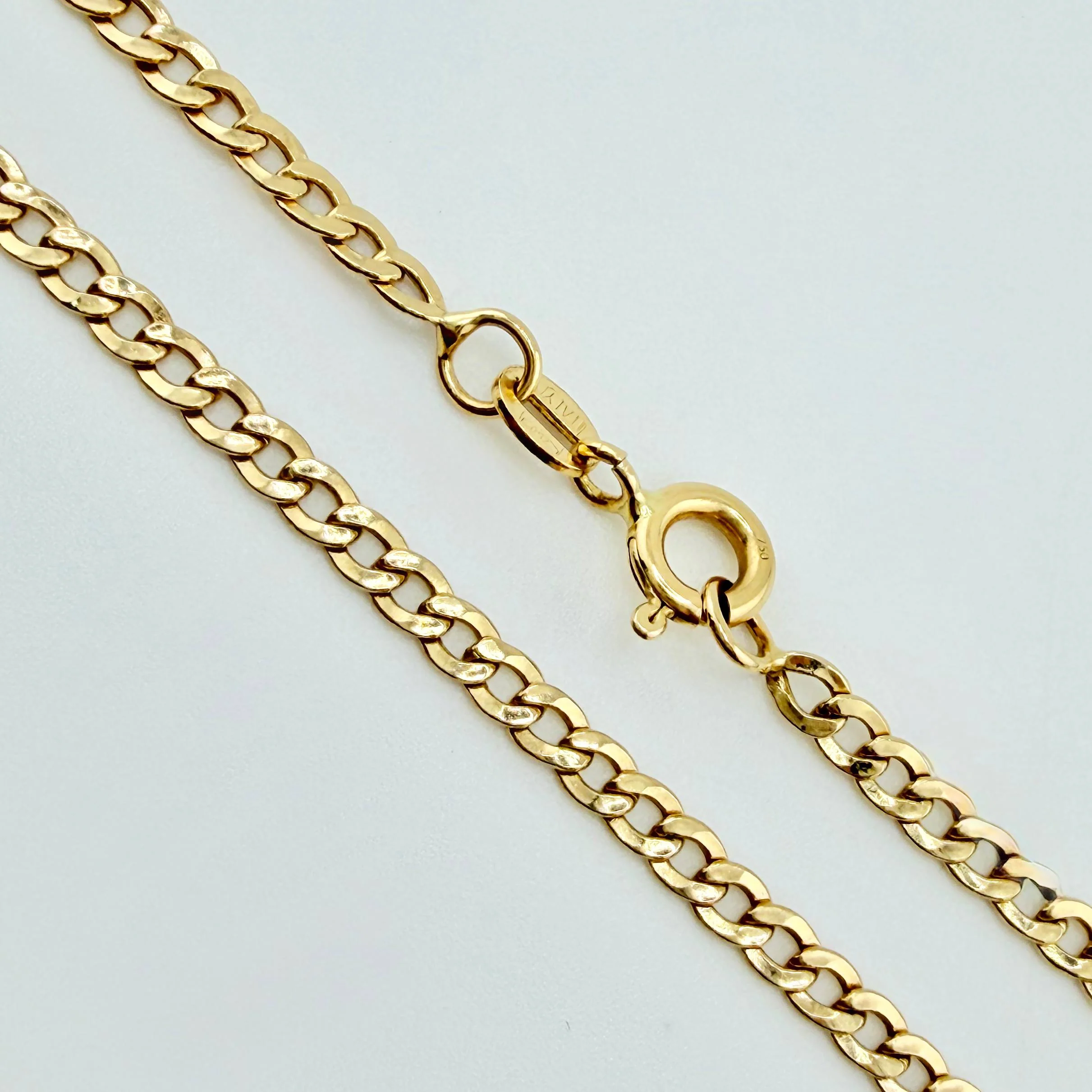 Cadena Cubana 2.2 g / 45 cm / 2.4 mm Oro Amarillo 18K - Image 2