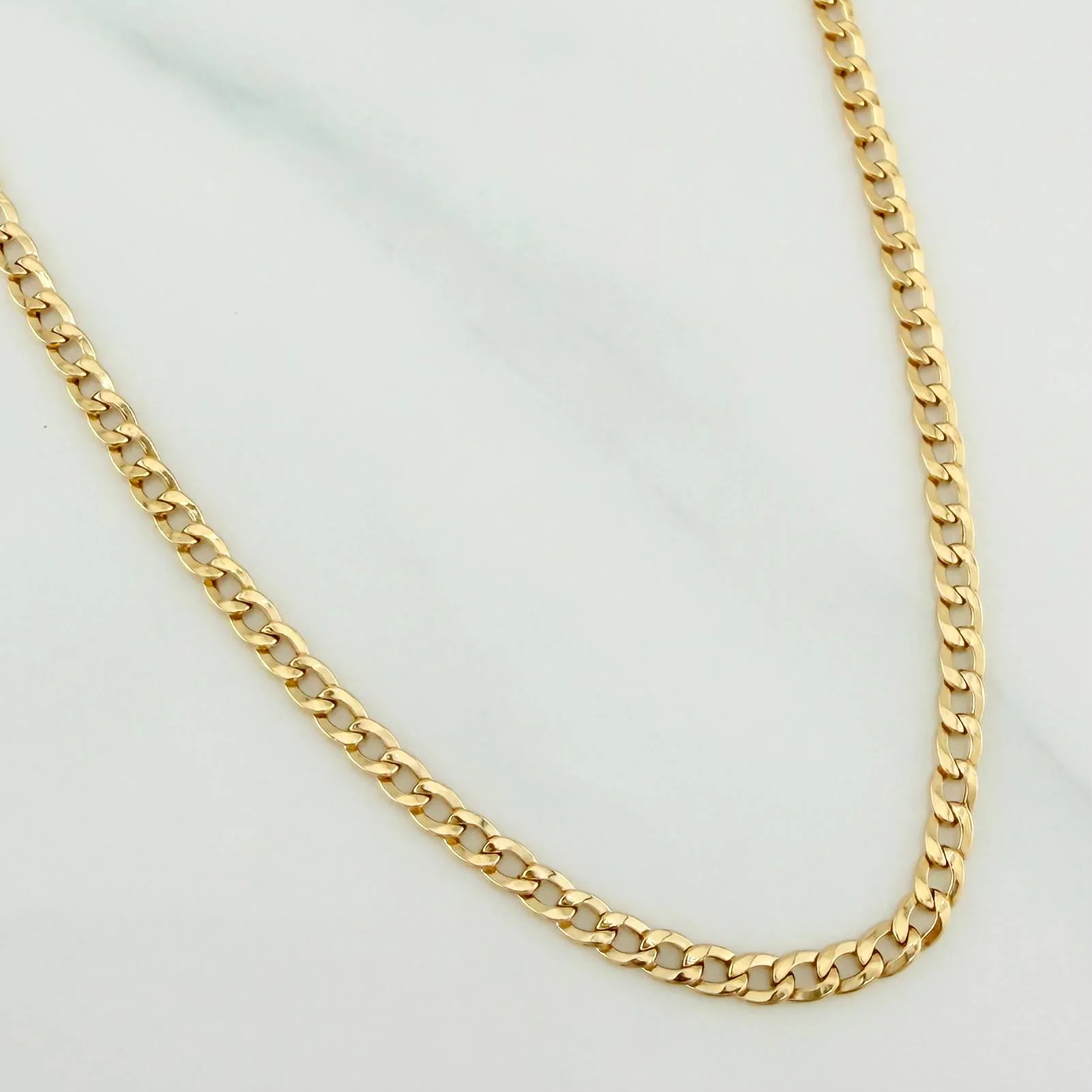 Cadena Cubana 2.45 g / 51 cm / 2.4 mm Oro Amarillo 18K