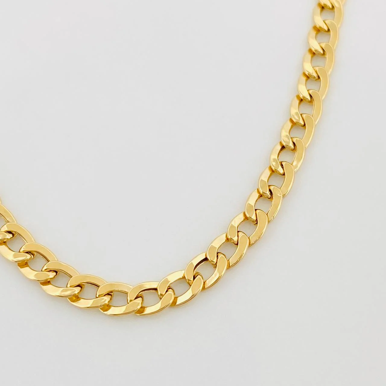 Cadena Cubana 5.05 g / 71 cm / 3.1 mm Oro Amarillo 18K - Image 4