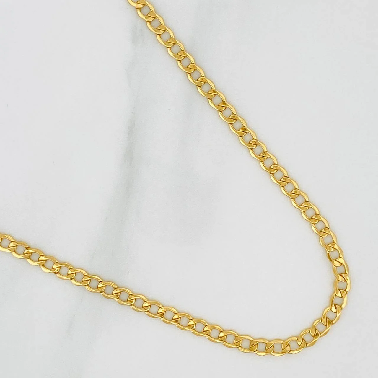 Cadena Cubana 5.55gr / 55cm / 3.7mm Oro Amarillo +1 18K &