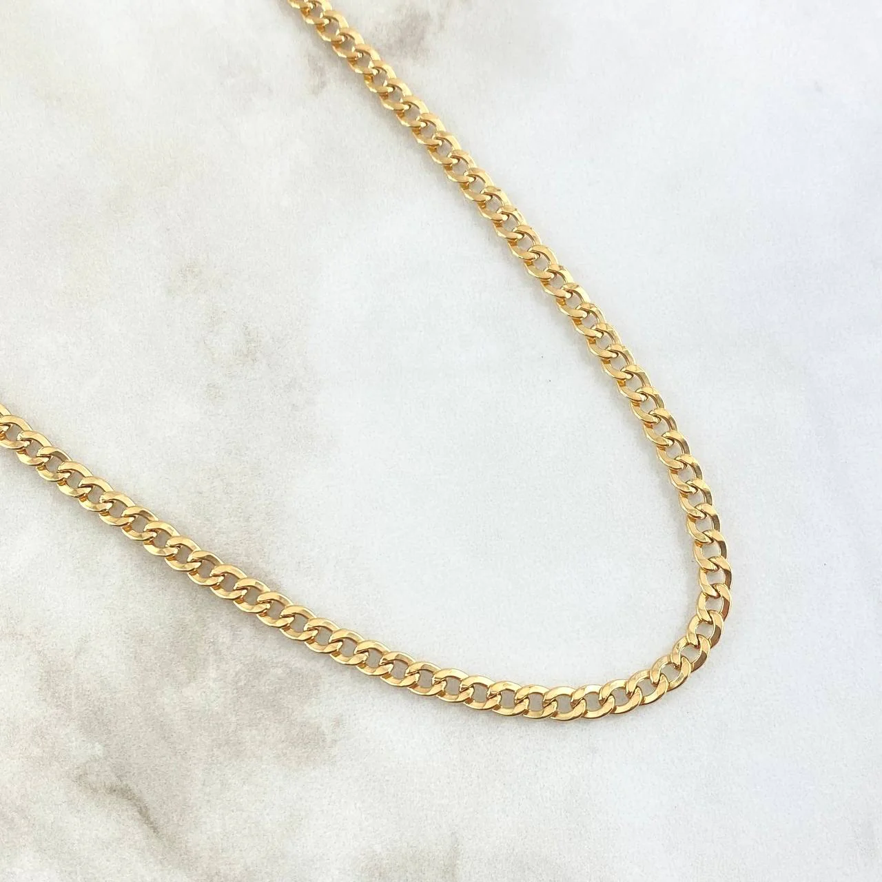 Cadena Cubana 7.7gr / 60cm / 4.2mm Oro Amarillo +1 18K ©