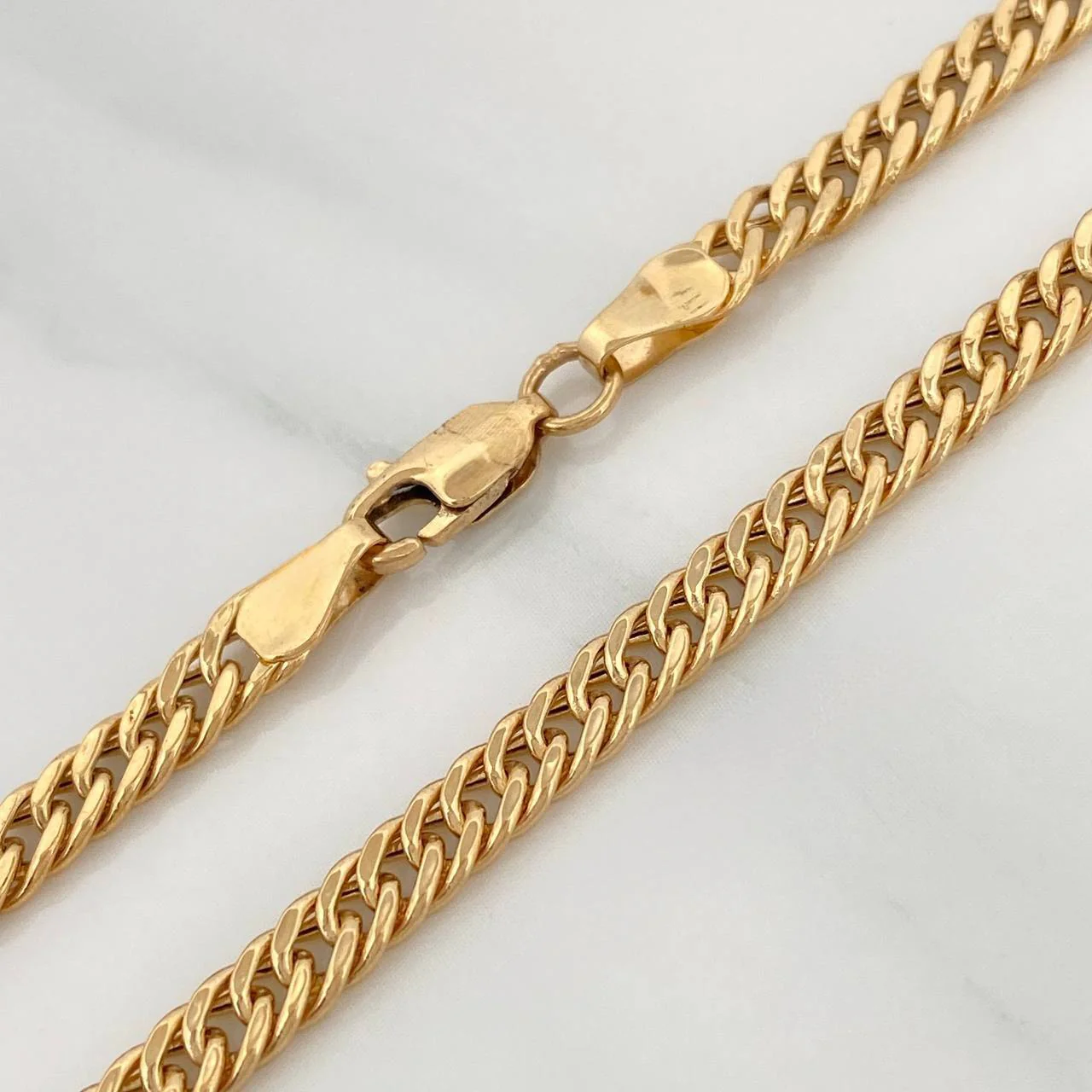 Cadena Cubana Reticulada 11.85gr / 60.5cm / 3.8mm Oro Amarillo +3 18K % - Image 4