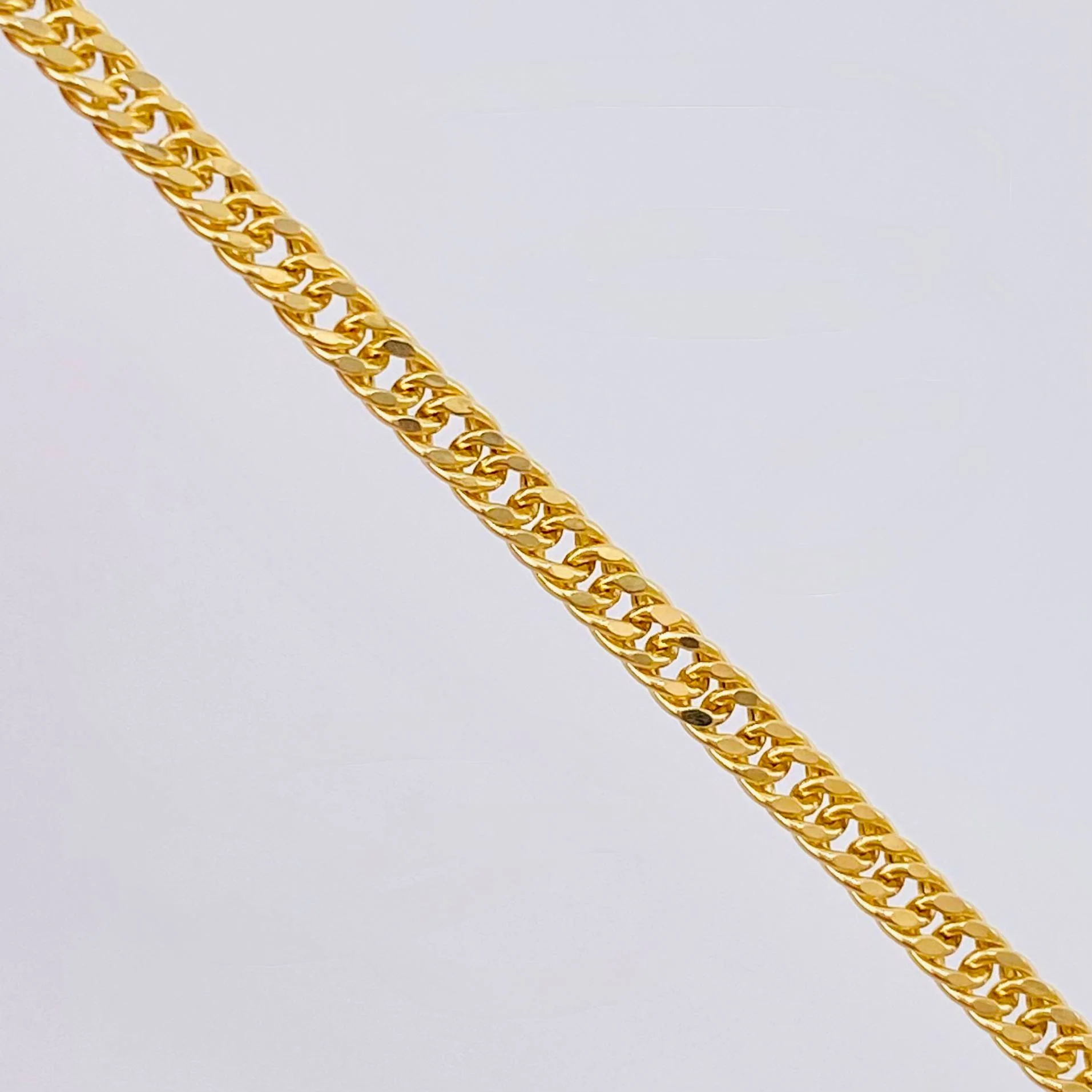 Cadena Cubana Reticulada 3.25gr / 60cm / 2.05mm Oro Amarillo +3 18K - Image 3