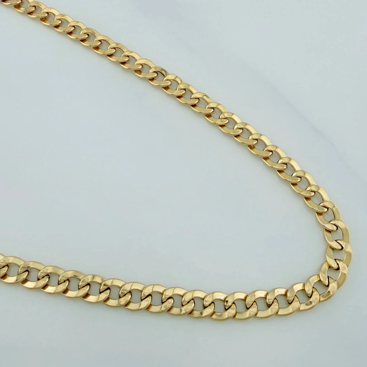 Cadena Cubana 13.3 g / 61 cm / 5.9 mm Oro Amarillo 18K - Image 2