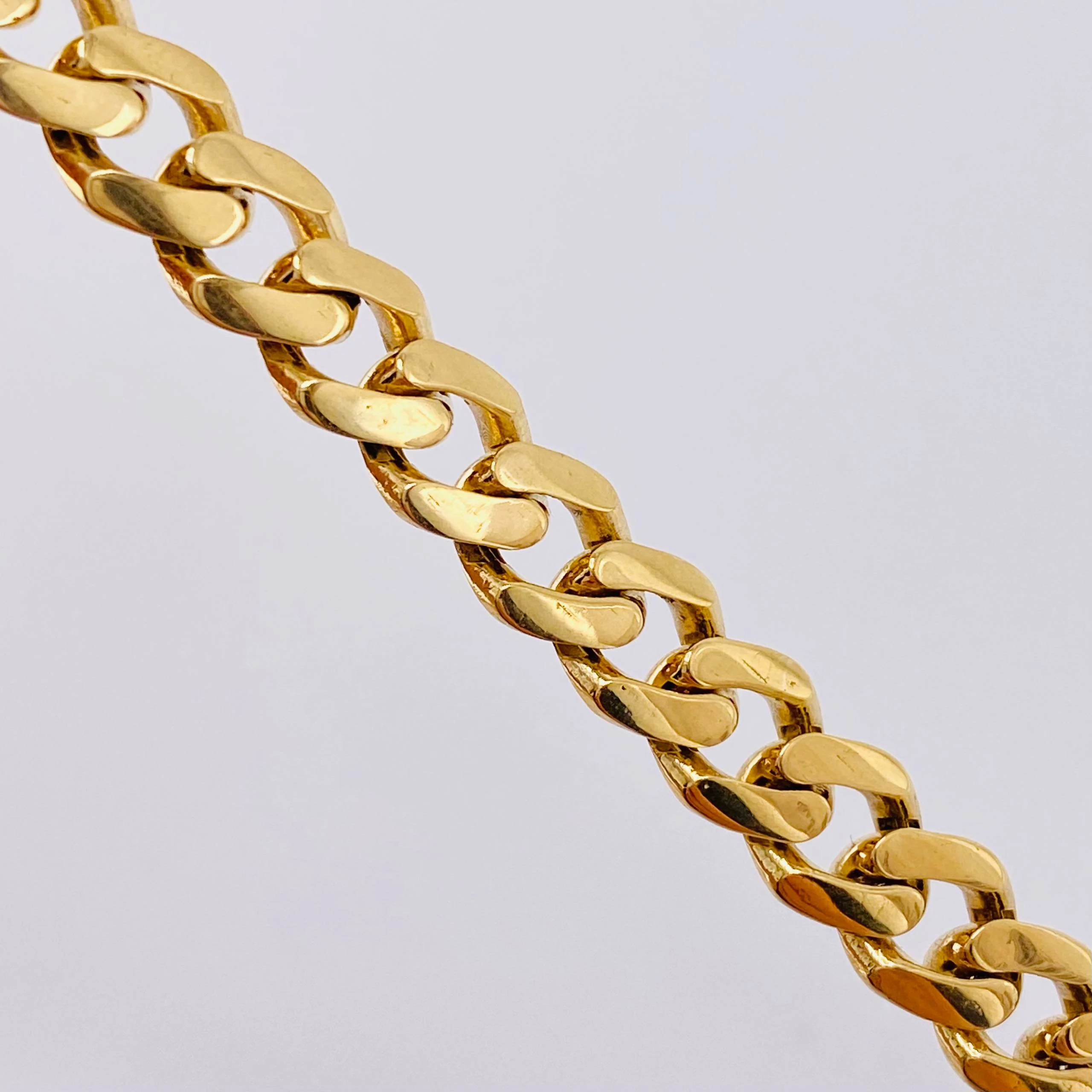 Cadena Cubana 31.3gr / 60cm / 6.8mm Oro Amarillo +1 18K * - Image 3