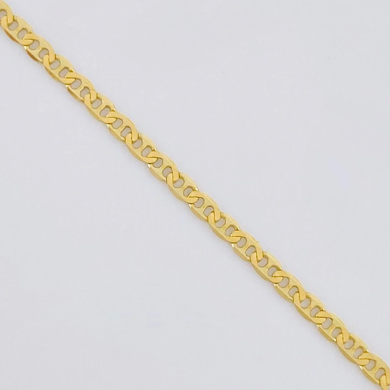Cadena Escalera Plana 1.75 g / 44.9 cm / 1.4 mm Oro Amarillo 18K - Image 3