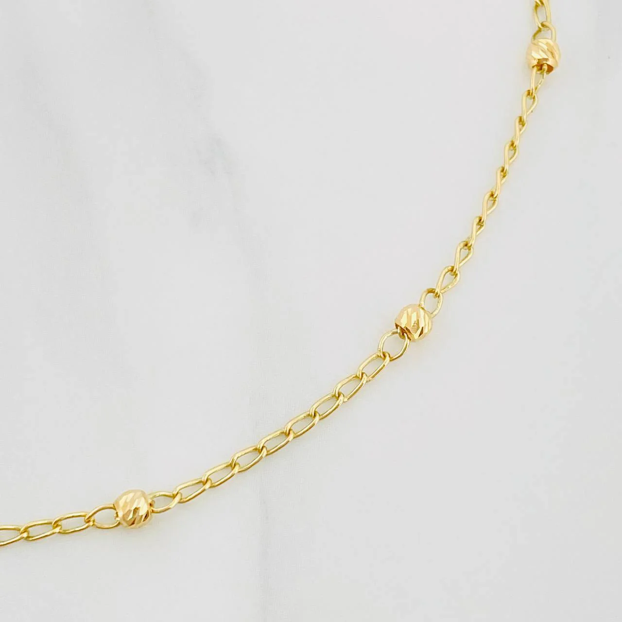 Cadena Espiga 3.05 g / 46 cm / 0.6 mm Oro Amarillo 18K - Image 2