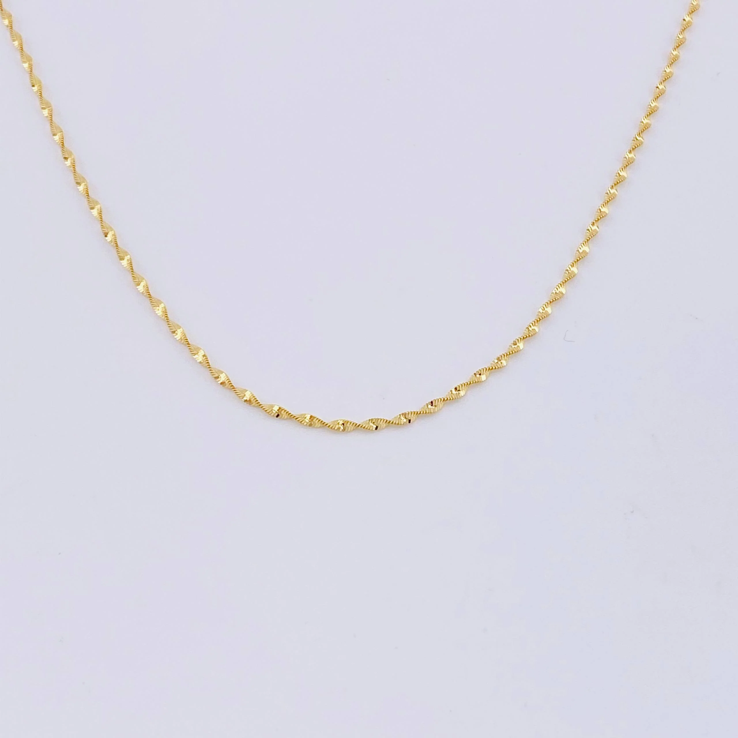 Cadena Espirar Bordeada 3gr / 50cm / 1.5mm Oro Amarillo +3 18K ©