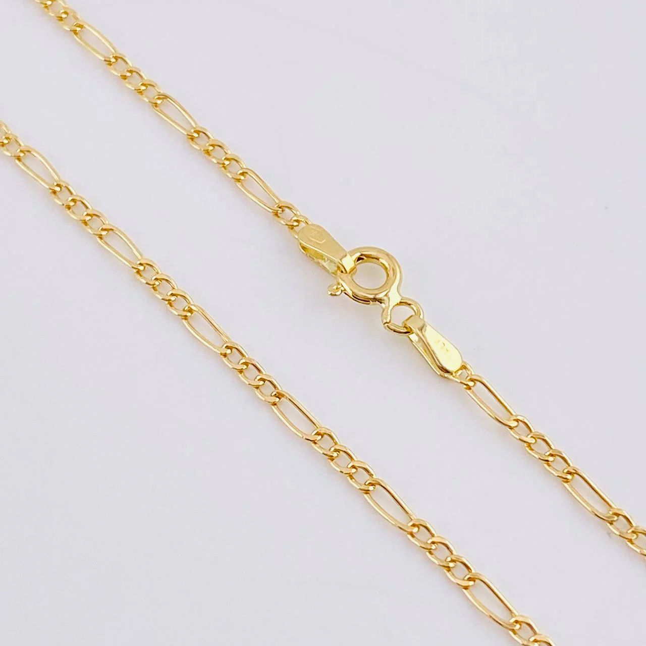 Cadena Figaro 2.15 g / 49.5 cm / 1.9 mm Oro Amarillo 18K - Image 3