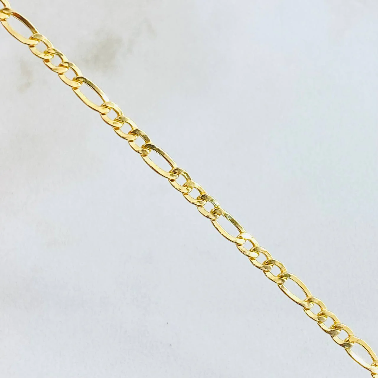 Cadena Figaro 3.3gr / 70cm / 2.7mm Oro Amarillo +1 18K - Image 3