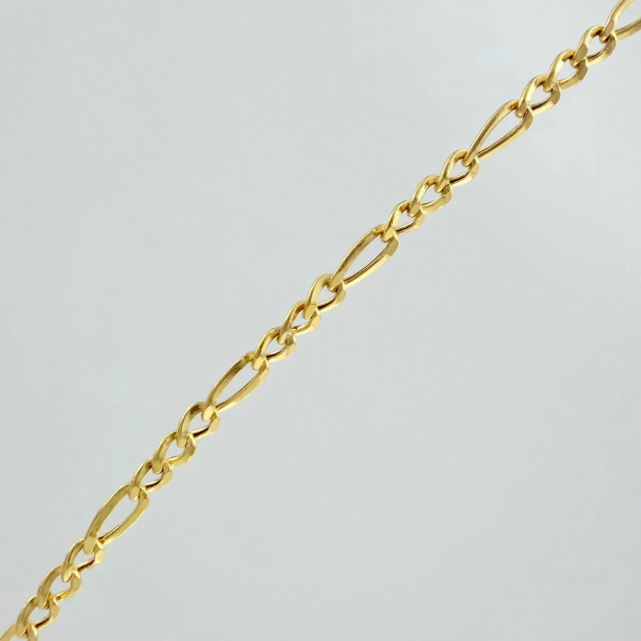Cadena Figaro 3gr / 60.1cm / 2.4mm Oro Amarillo +1 18K $ - Image 5
