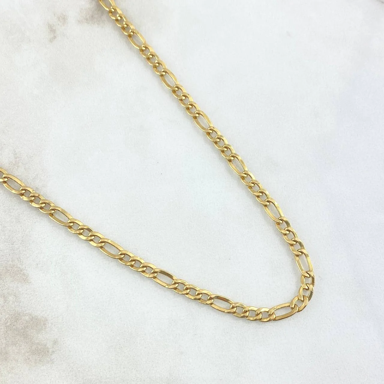 Cadena Figaro 4.8gr / 50cm / 3.3mm Oro Amarillo +1 18K