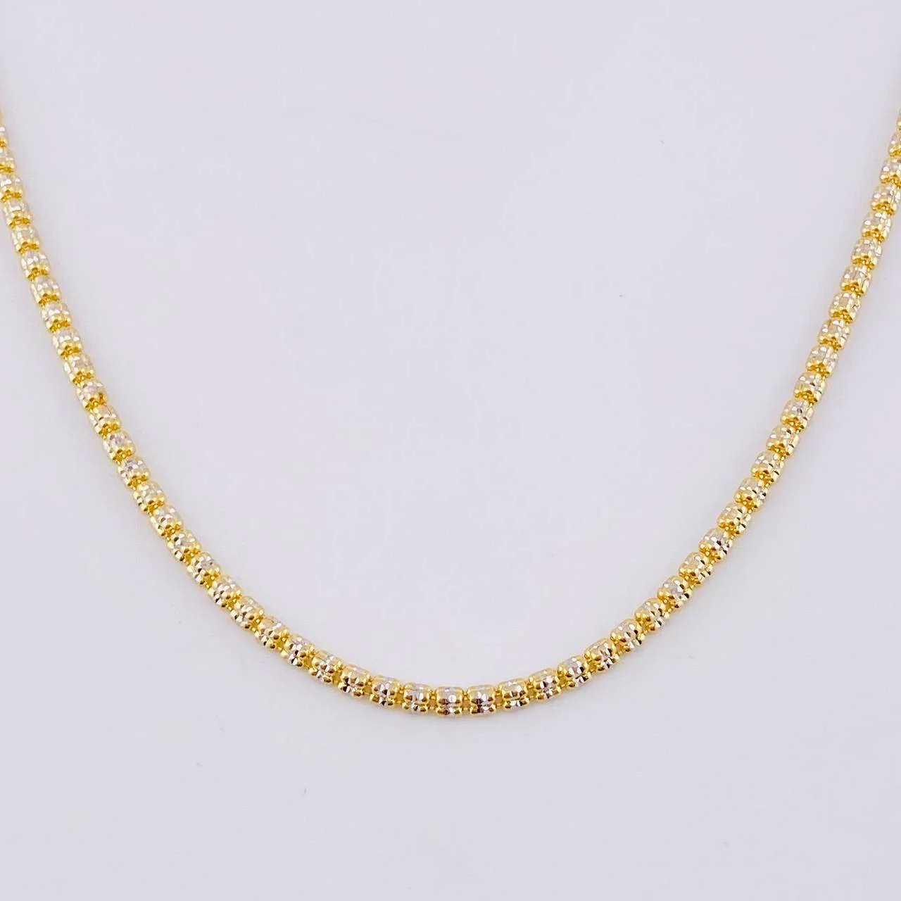Cadena Ice 14.1 g / 70.2 cm / 2.4 mm Dos Oros Amarillo Blanco 18K - Image 2