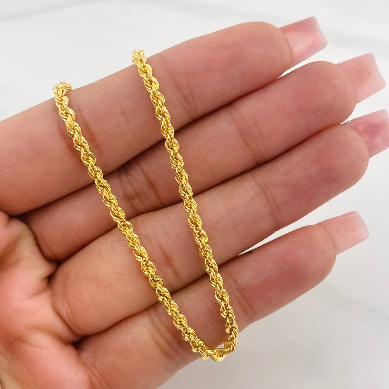 Cadena Lazo 3.5 g / 40.05 cm / 2.68 mm Oro Amarillo 18K - Image 4