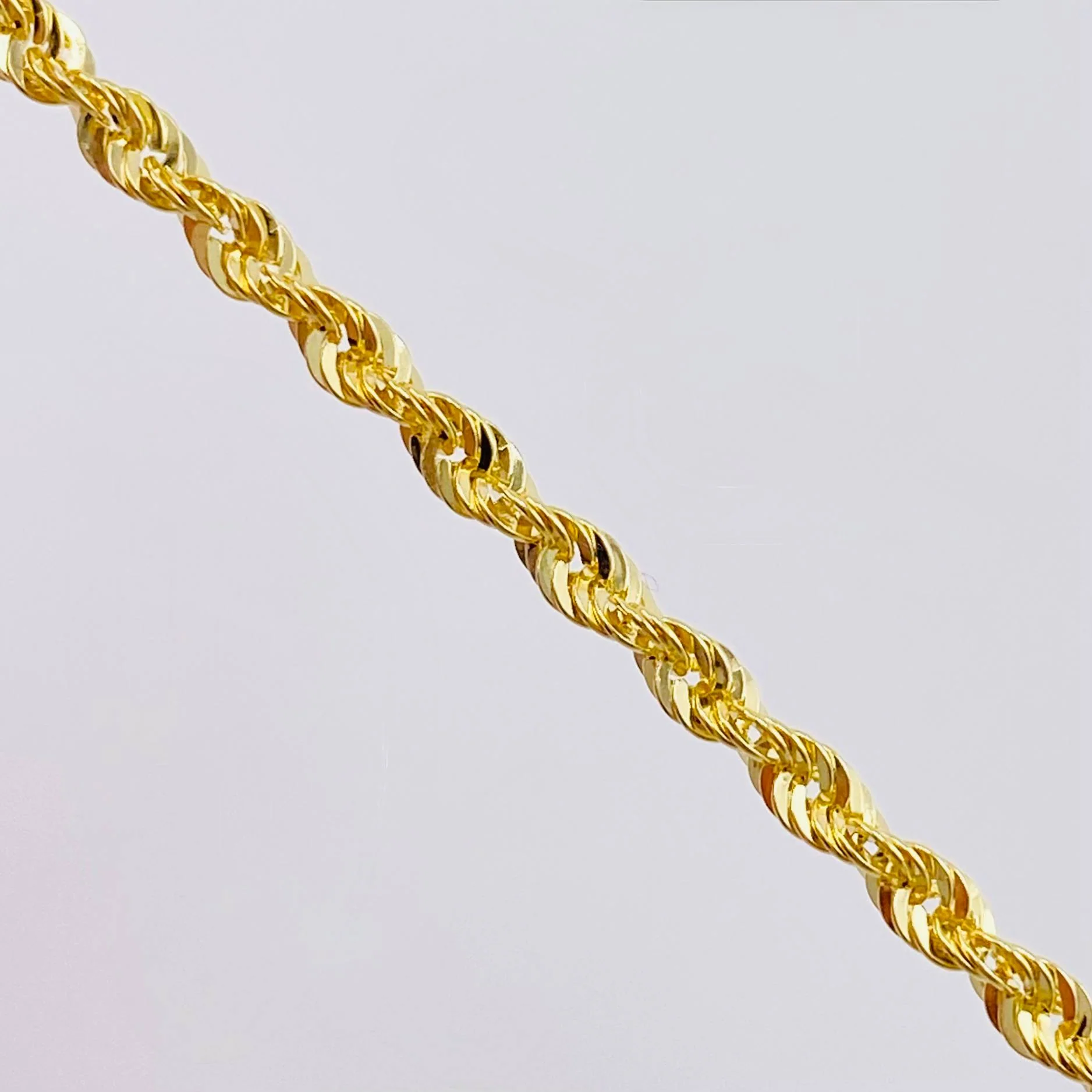 Cadena Lazo 4gr / 60cm / 2.65mm Oro Amarillo +3 18K - Image 3
