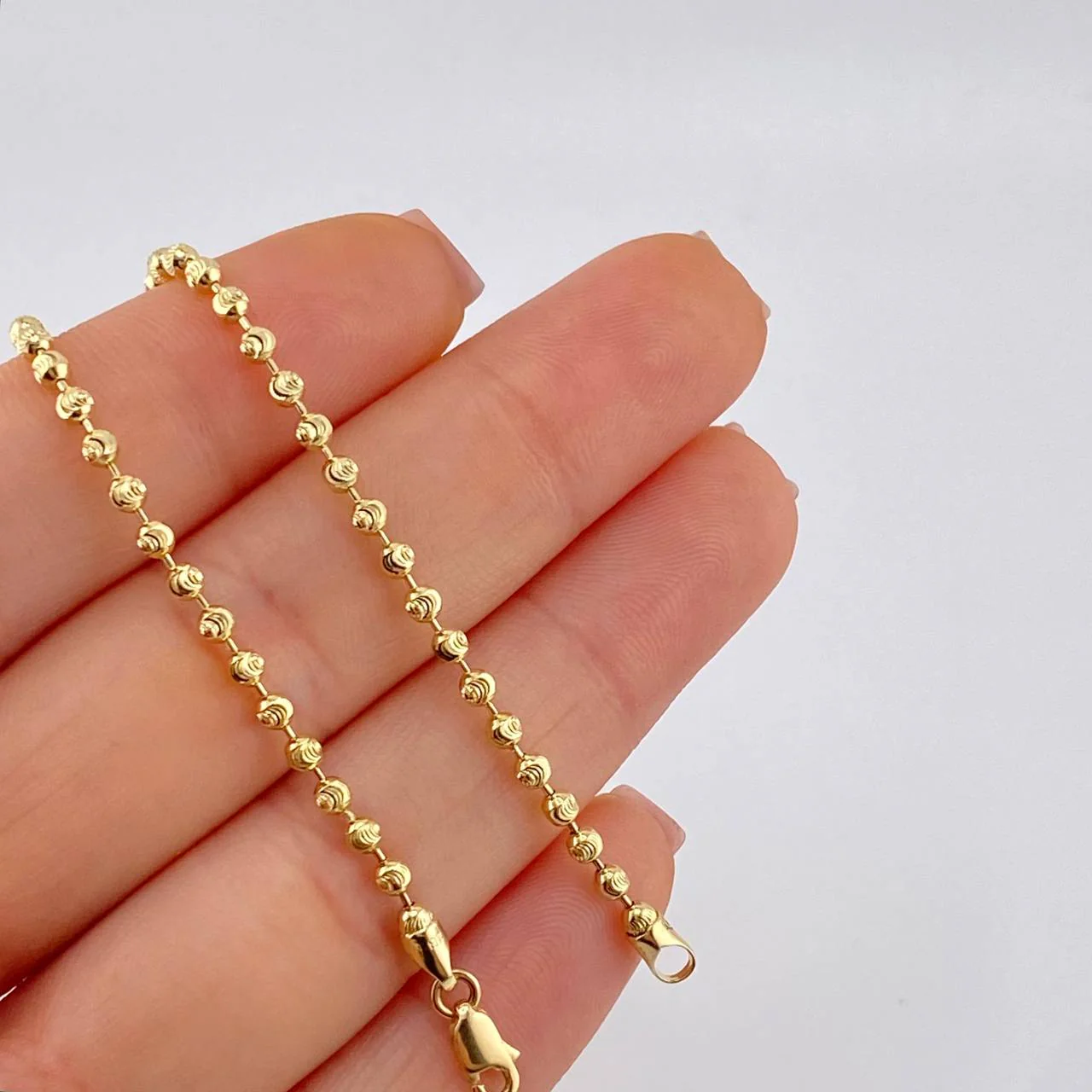 Cadena Militar Diamantada Media Luna 9.7 g / 45.5 cm / 2.4 mm Oro Amarillo 18K - Image 5