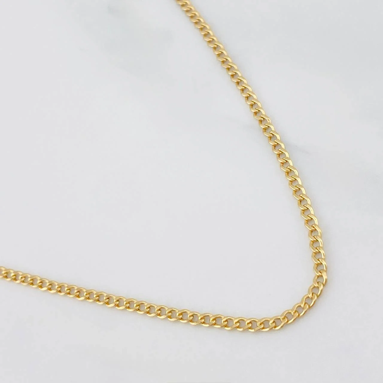 Cadena Mini Cubana 1.5g / 42.05cm / 1.87mm Oro Amarillo 18K
