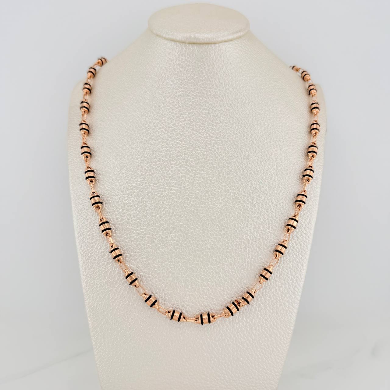 Cadena Rustica Barril 13.85gr / 60.5cm / 4.4mm Oro Rosa 18K % - Image 6