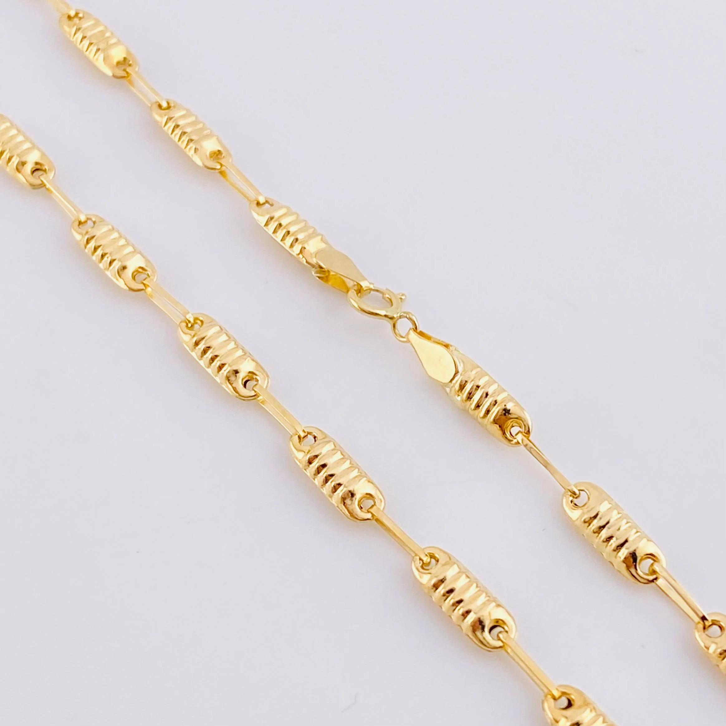 Cadena Rustica Barril 6.55 g / 60.2 cm / 3.3 mm Oro Amarillo 18K - Image 4