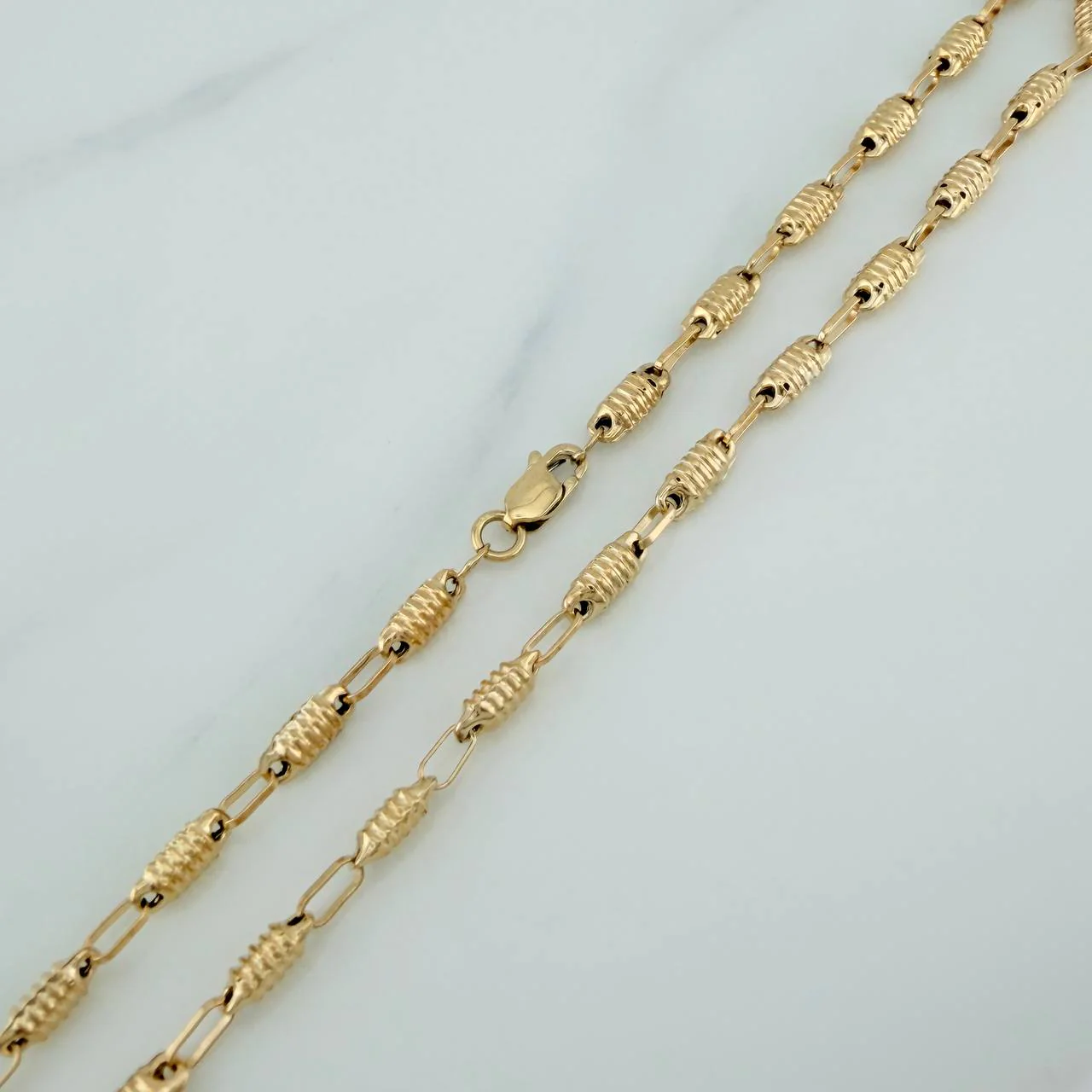 Cadena Rustica Barril 8.55gr / 60.5cm / 3.2mm Oro Amarillo 18K $ - Image 3