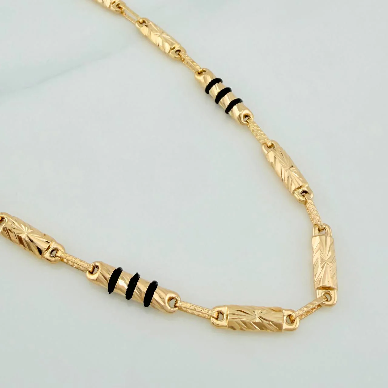 Cadena Rustica Cilindro 12.8gr / 61cm / 3.4mm Oro Amarillo 18K % - Image 2