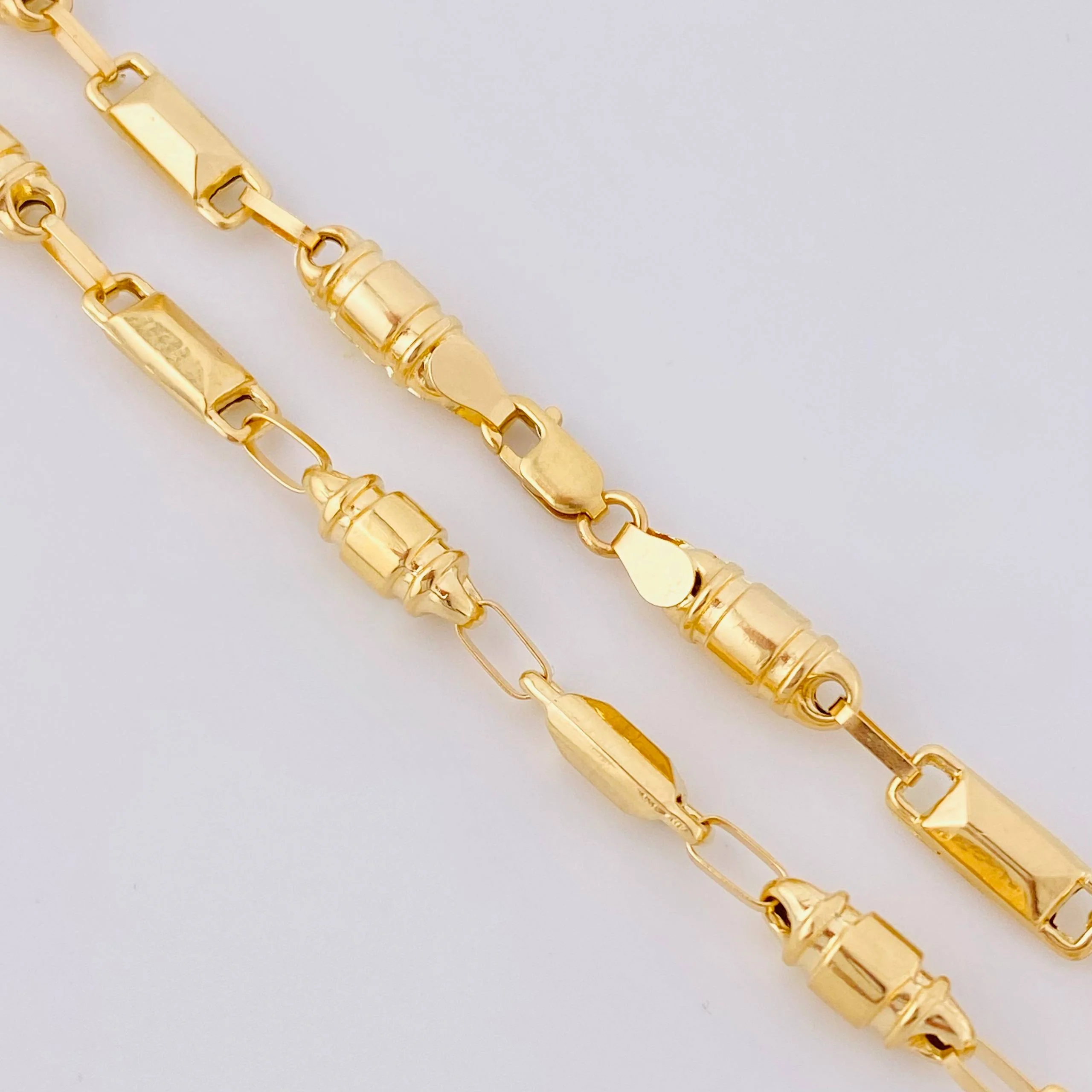 Cadena Rustica Cilindro 13.85gr / 67.5cm / 4.5mm Oro Amarillo 18K * - Image 3