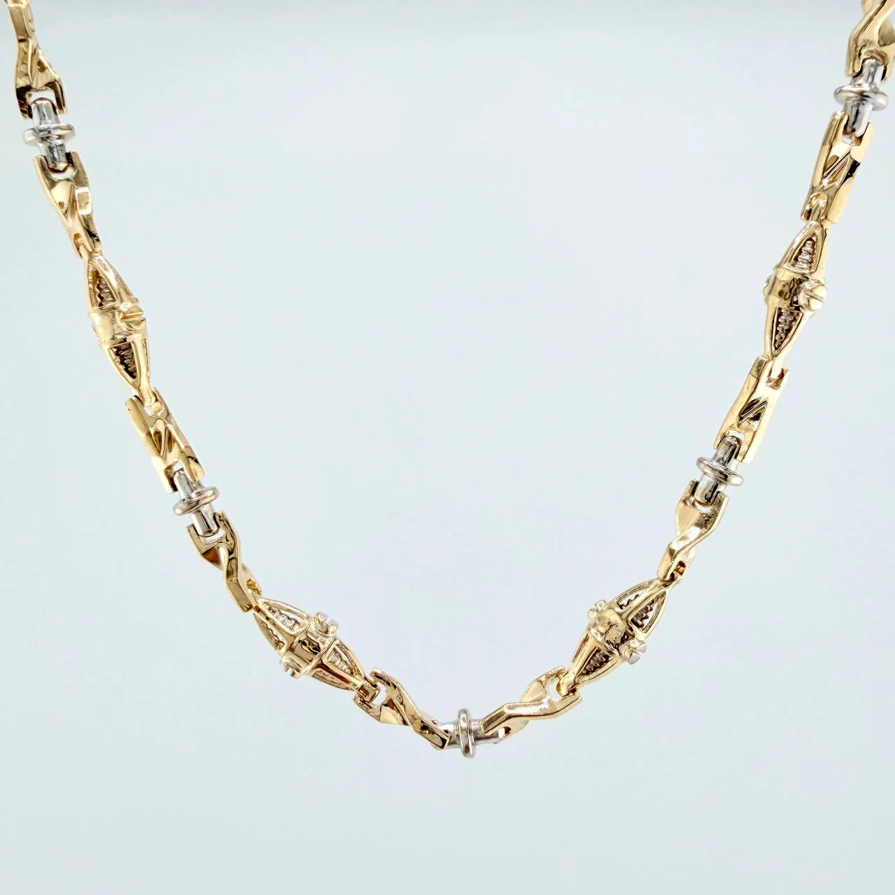 Cadena Rustica Dubai 30.75gr / 53.7cm / 3.5mm Dos Oros Amarillo Blanco 18K $