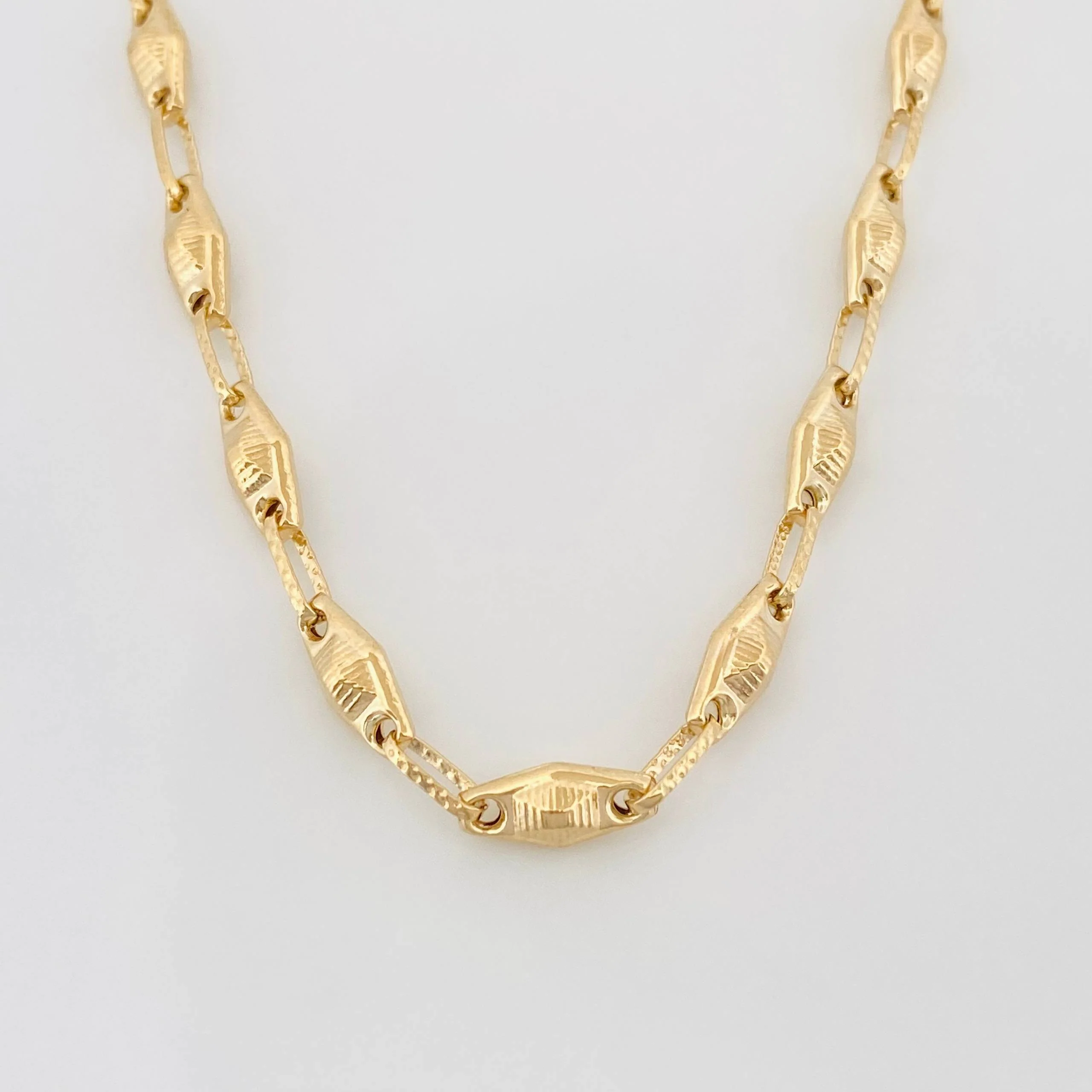 Cadena Rustica Rombo Abultado 11.1 g / 61 cm / 4.1 mm Oro Amarillo 18K - Image 2