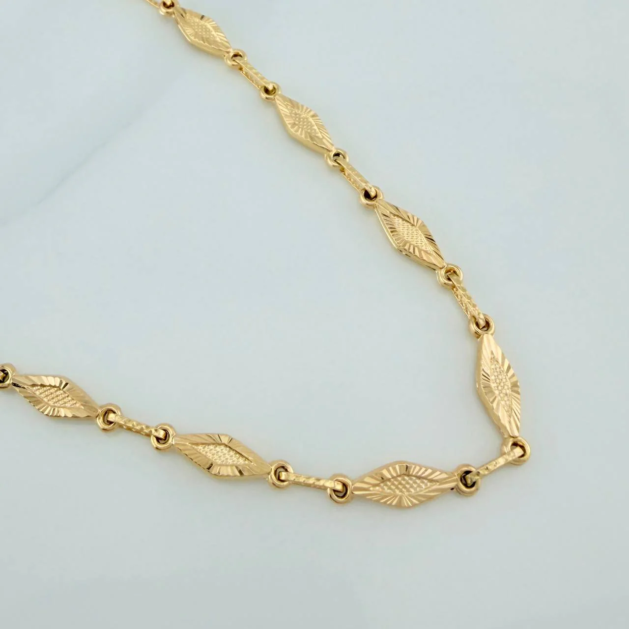 Cadena Rustica Rombos 12.2gr / 62.2cm / 4.1mm Oro Amarillo 18K % - Image 2