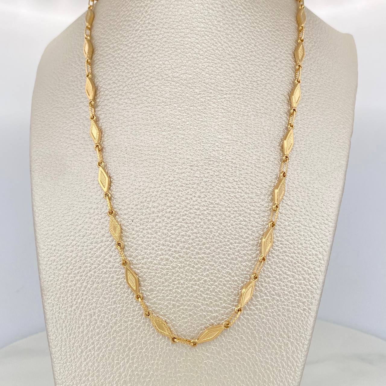 Cadena Rustica Rombos 8.5 g / 47 cm / 4.1 mm Oro Amarillo 18K - Image 6