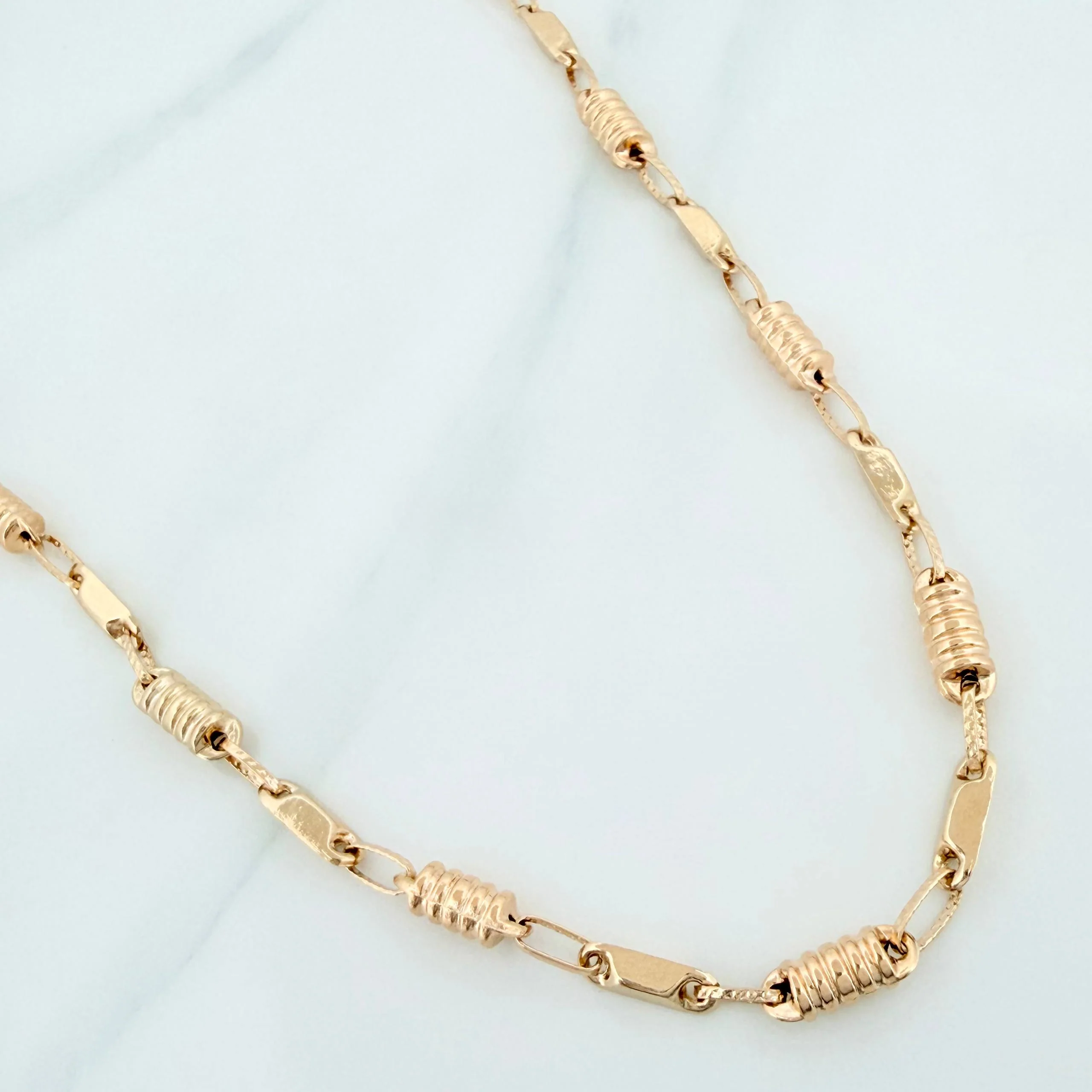 Cadena Rustica tornillo 11.6g / 61.5cm / 3mm Oro Amarillo 18K - Image 2