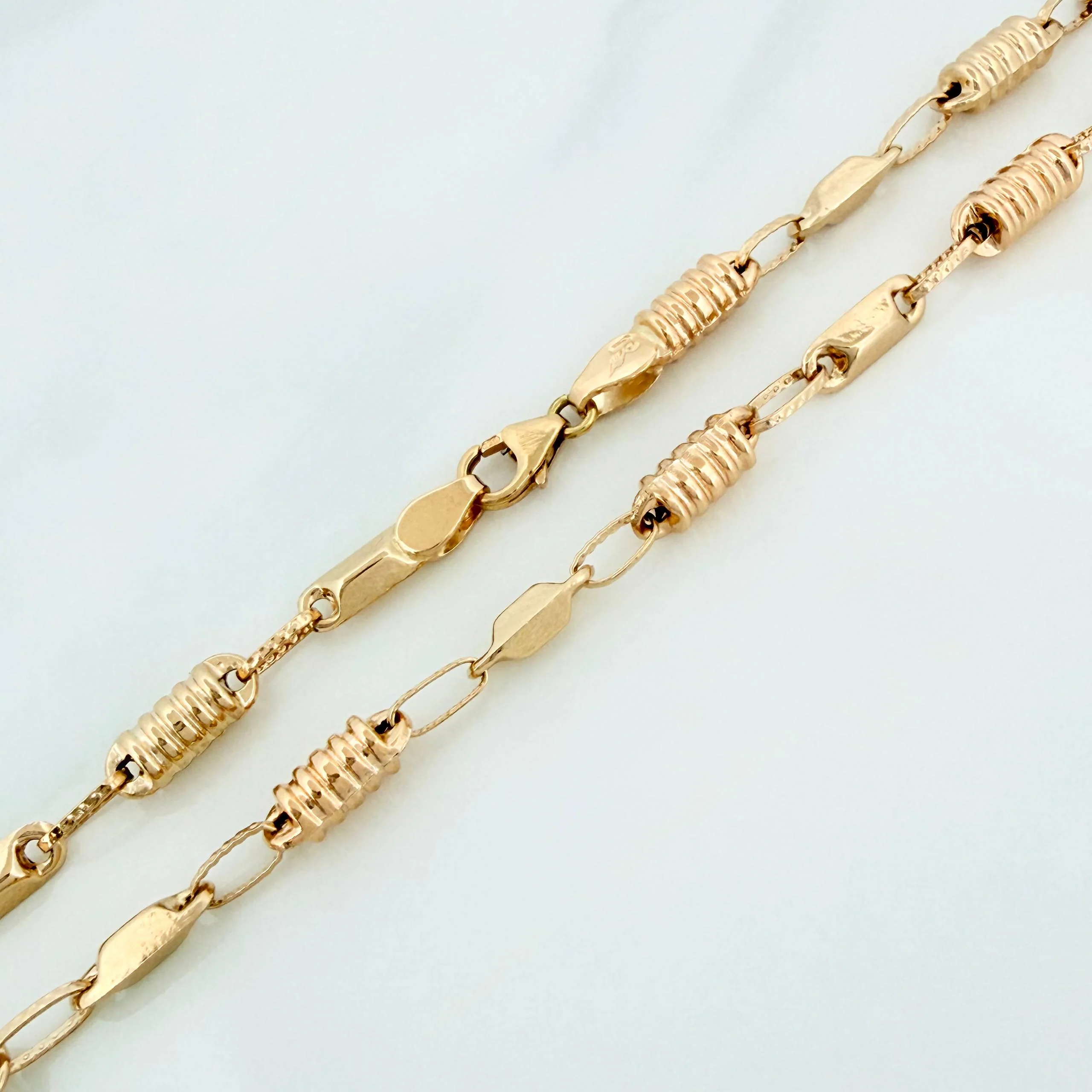 Cadena Rustica tornillo 11.6g / 61.5cm / 3mm Oro Amarillo 18K - Image 3