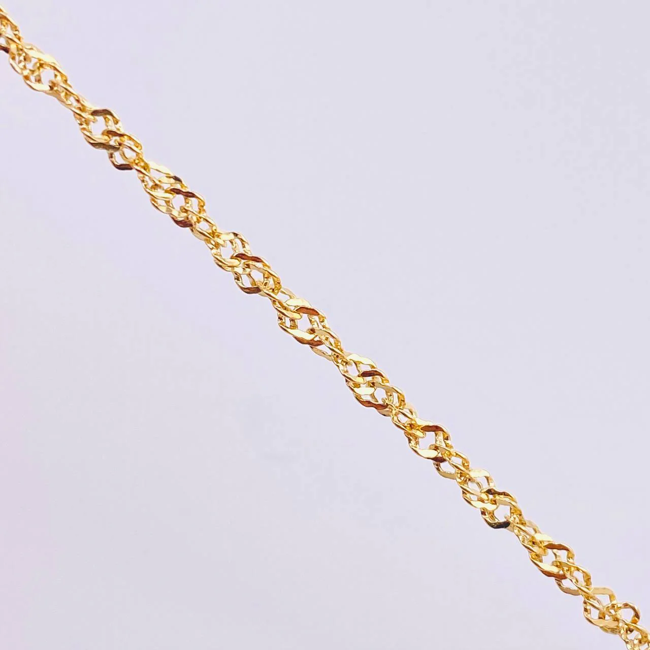 Cadena Singapur 1.5 g / 44.7 cm / 1.8 mm Oro Amarillo 18K - Image 3