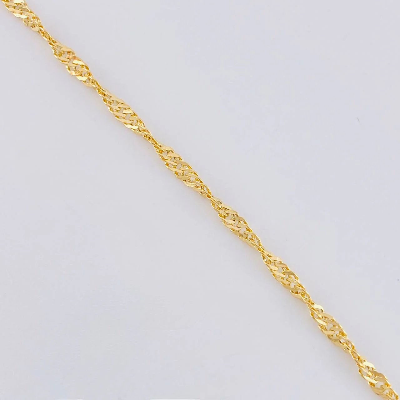 Cadena Singapur 1.65 g / 49.8 cm / 1.8 mm Oro Amarillo 18K - Image 3