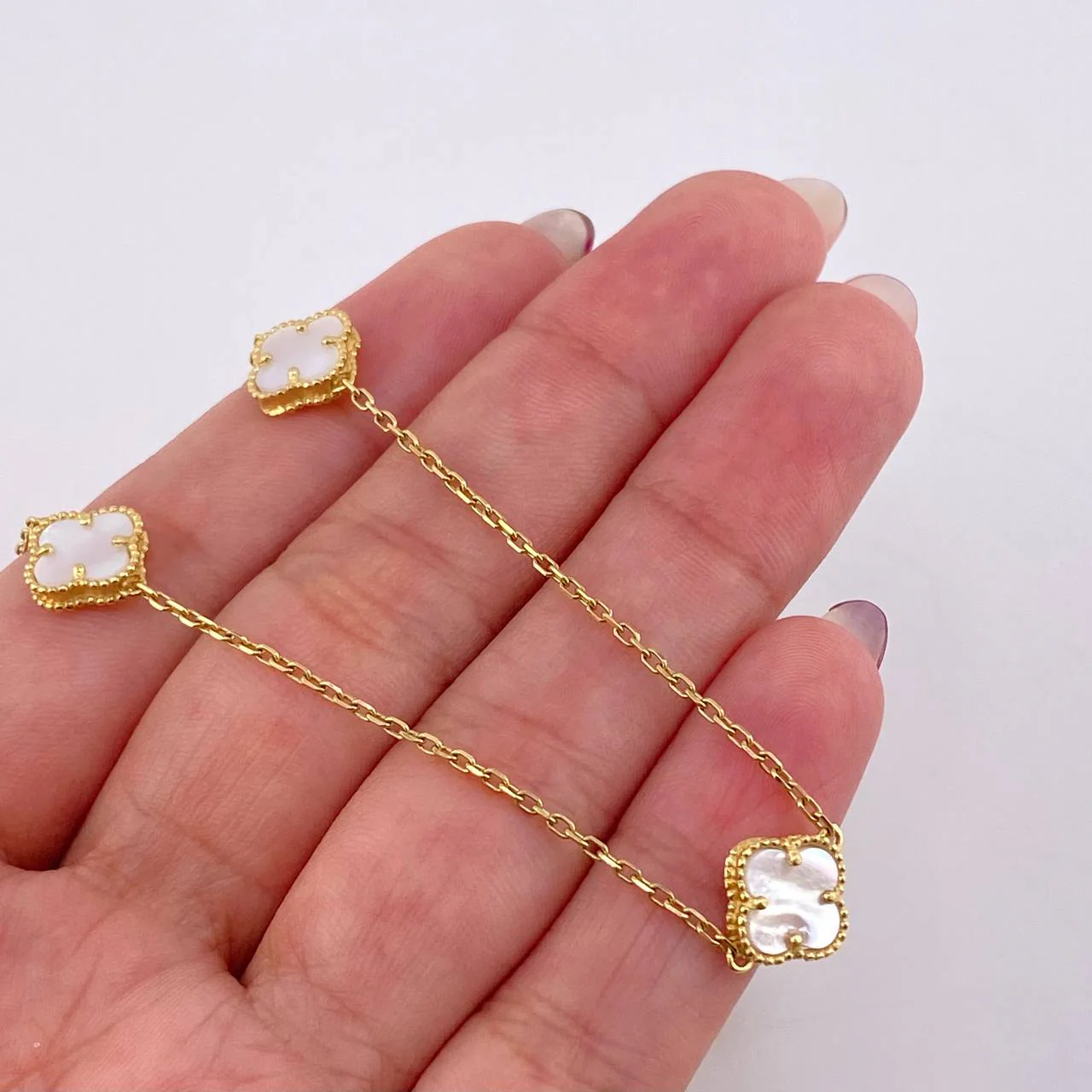 Cadena Trebol Nacar Blanco 6.8gr / 45cm / 9.5mm Oro Amarillo Nac.Esp. 18K - Image 5