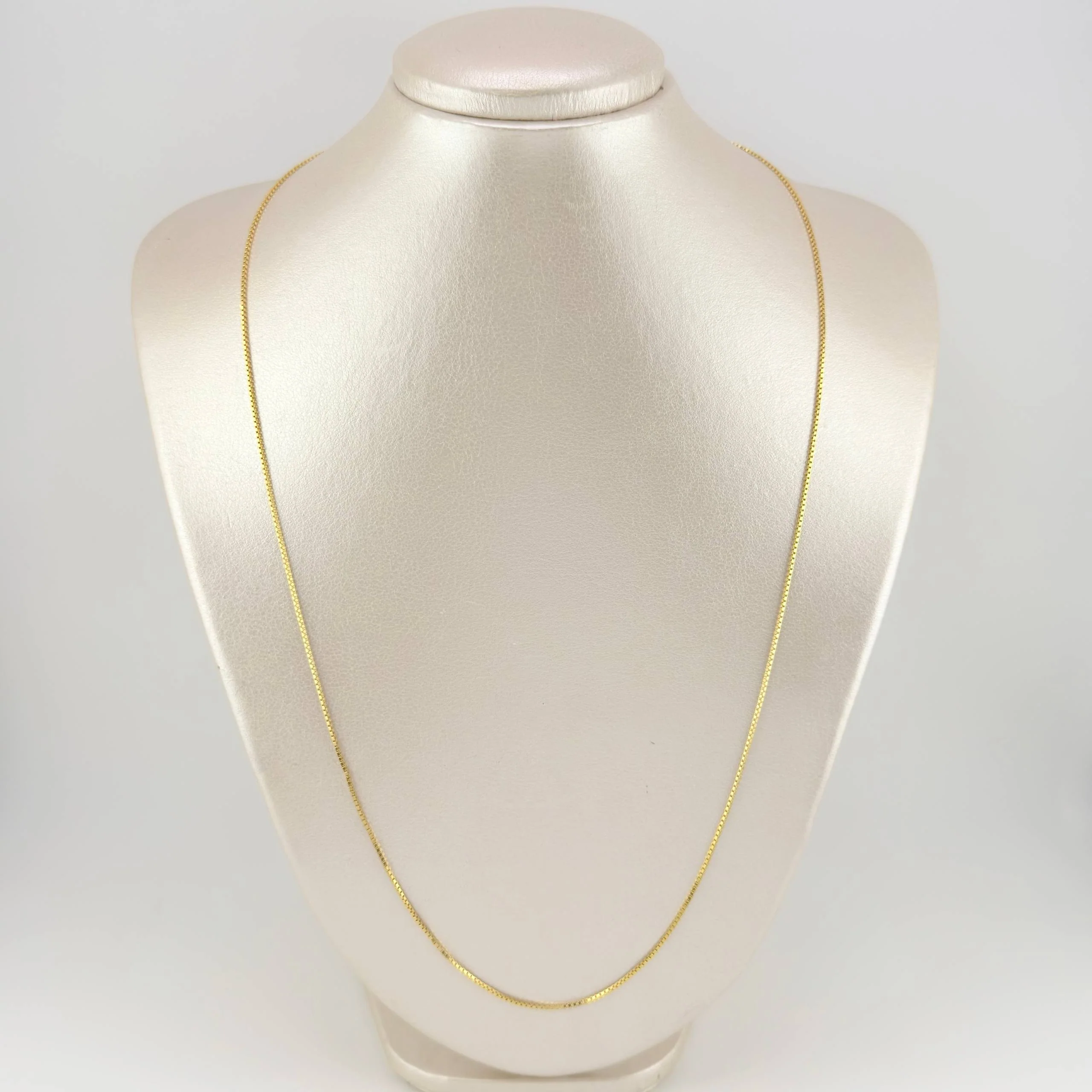 Cadena Veneciana 2.25 g / 59.9 cm / 0.9 mm Oro Amarillo 18K - Image 6