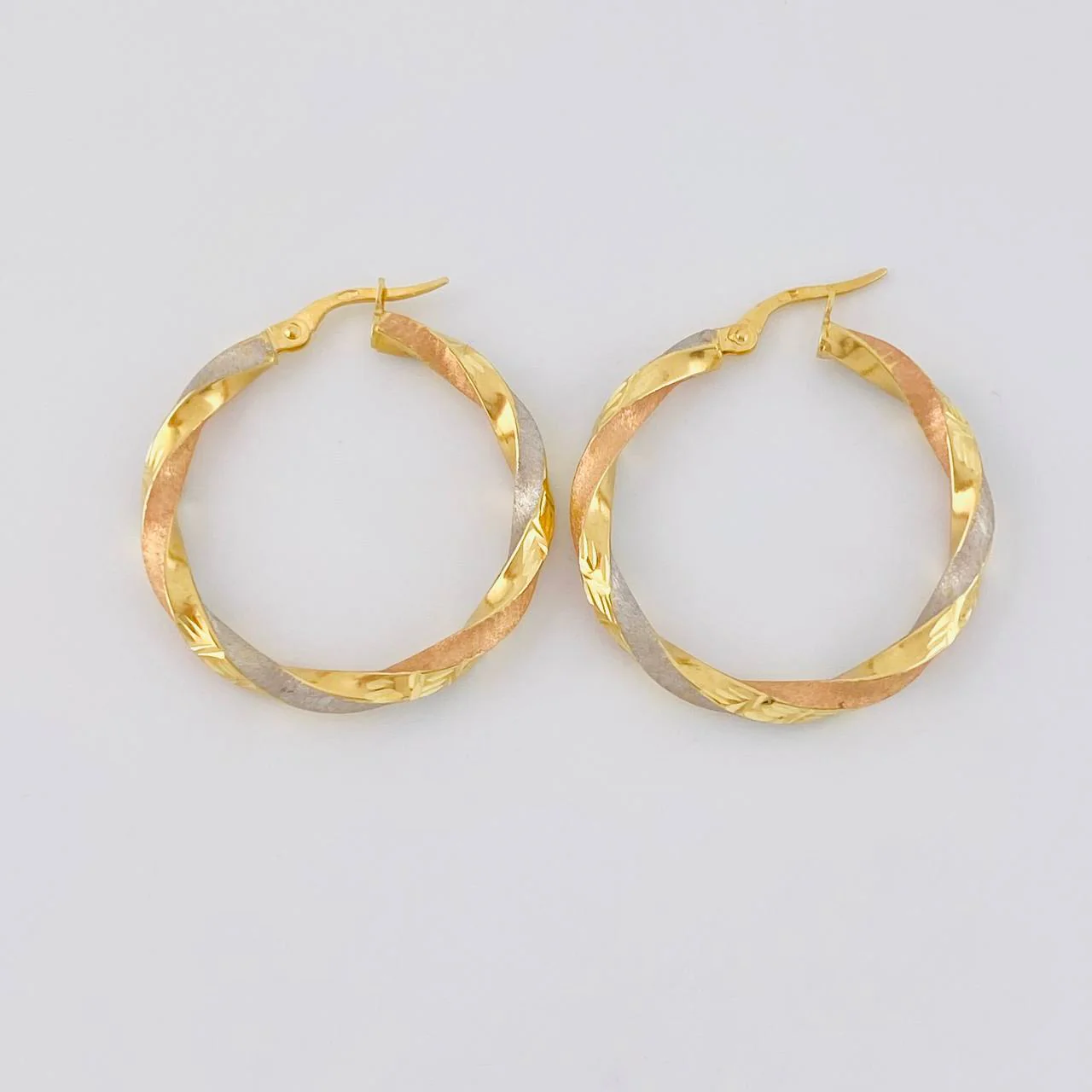 Candongas Aded 2.85 g / 3 cm Tres Oros 18K