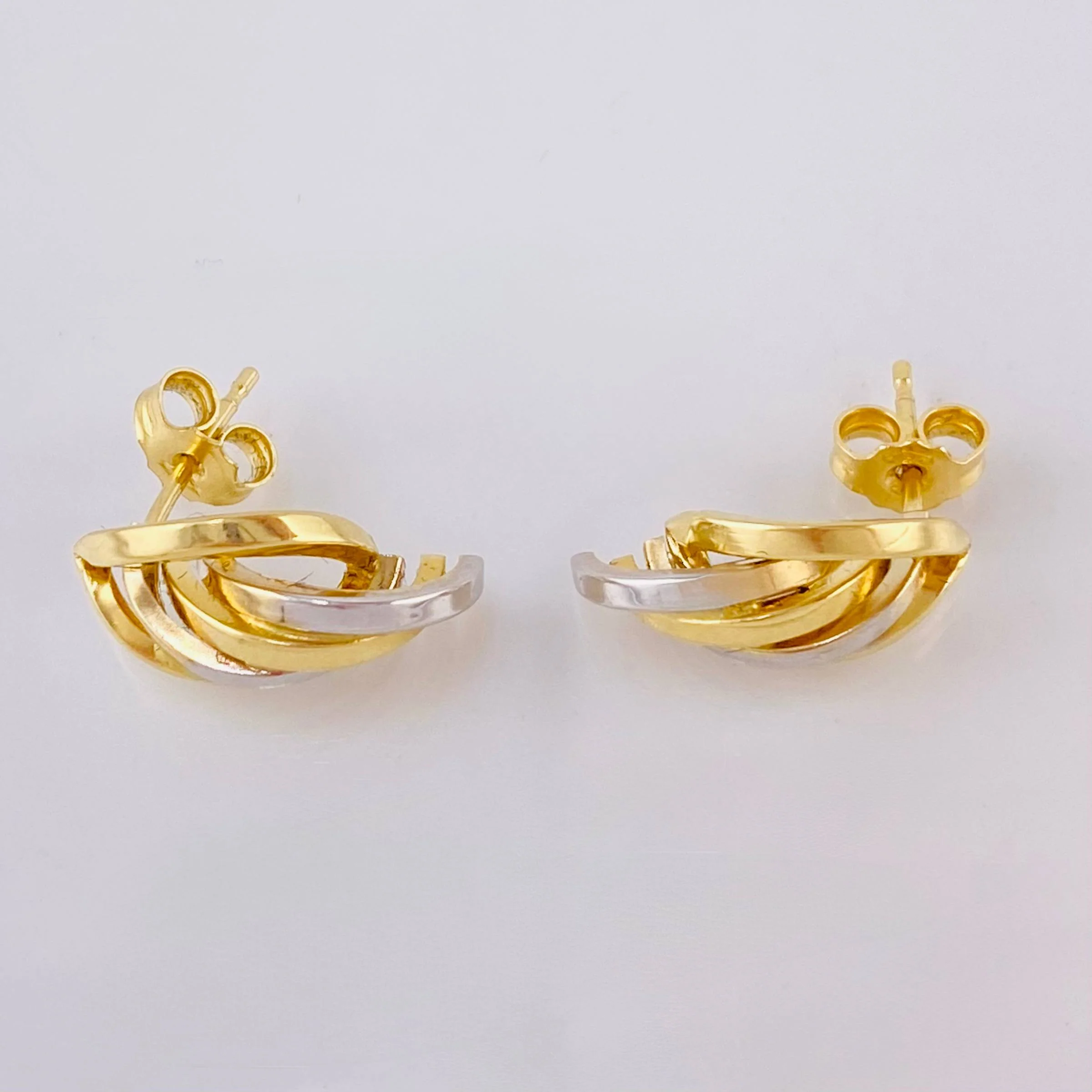 Candongas Alas Curvilineas 1.9gr / 1.5cm / Dos Oros Amarillo Blanco 18K - Image 3